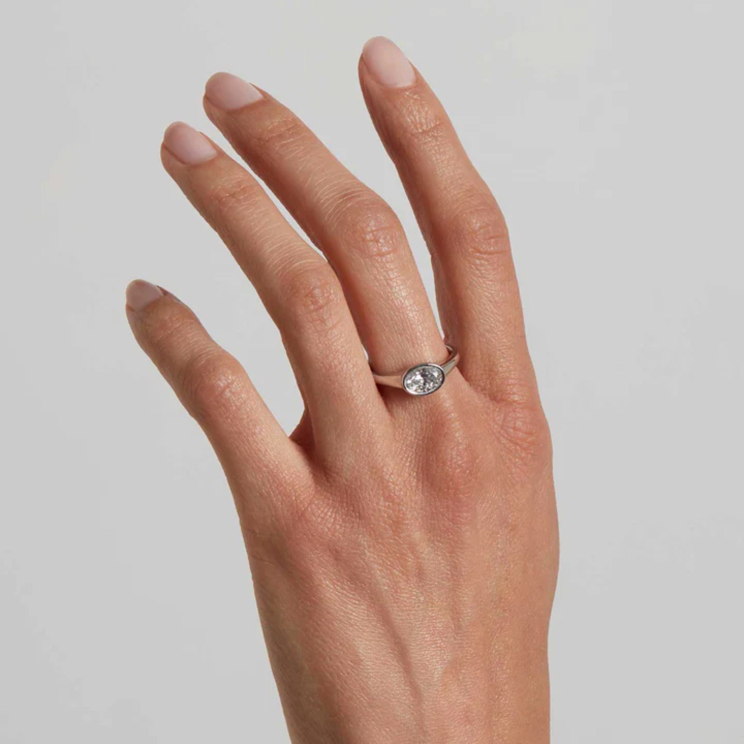 1.0 - 3.0 CT Oval Cut CVD Diamond Bezel Setting Engagement Ring 9
