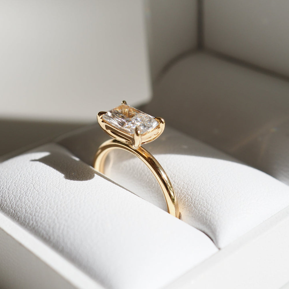 1.0-2.0 CT Radiant Lab Grown Diamond Solitaire Engagement Ring