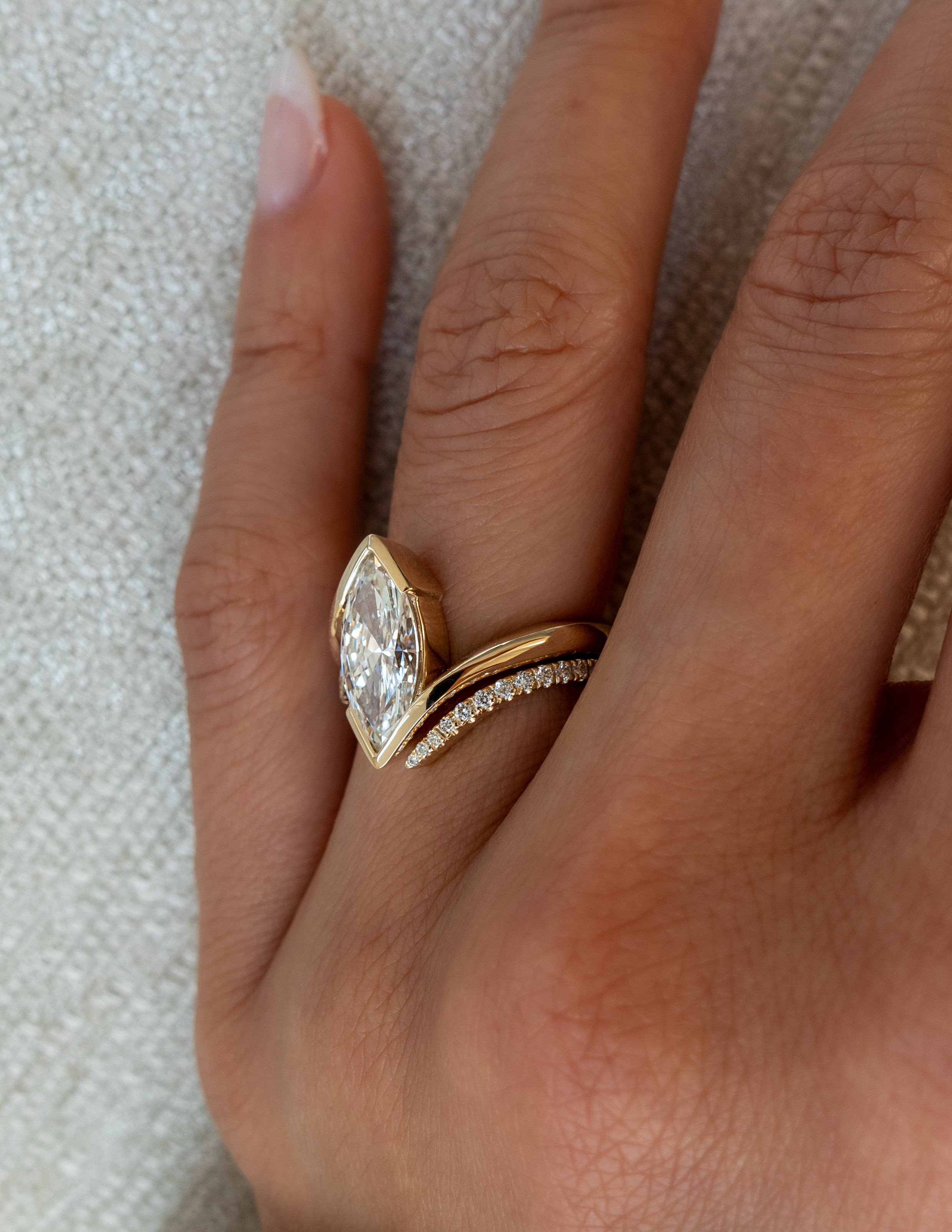 1.0 - 2.0 CT Marquise Shaped Lab Grown Diamond Solitaire Style Bridal Set