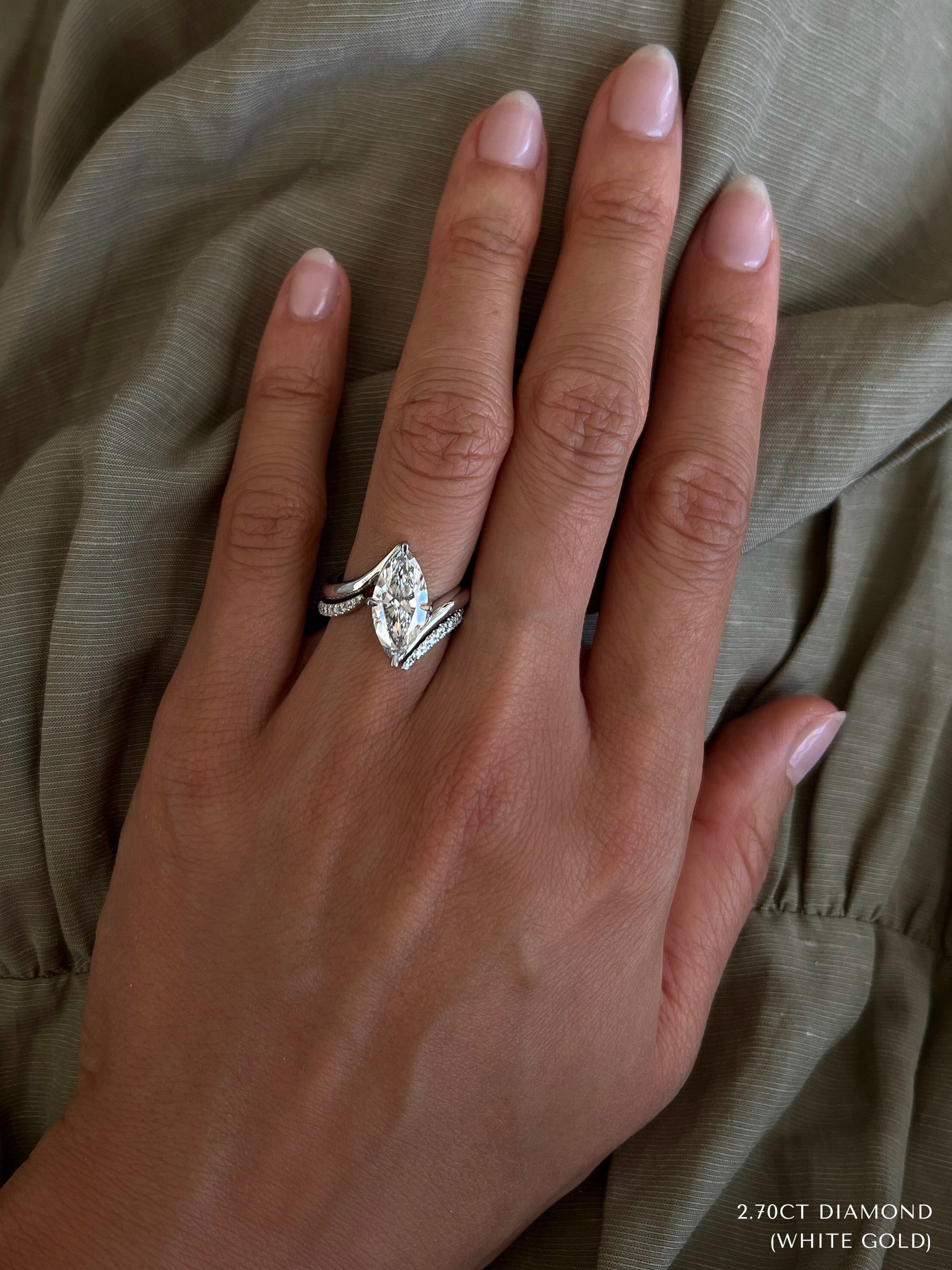 1.0 - 2.0 CT Marquise Cut Lab Grown Diamond Solitaire Bridal Set