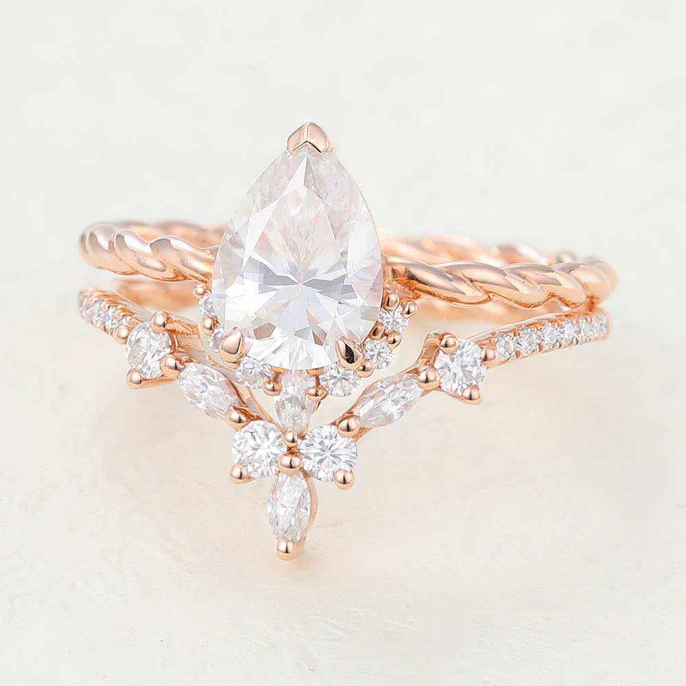 1.0 CT Pear Moissanite Cluster Bridal Ring Set - Camila Brown