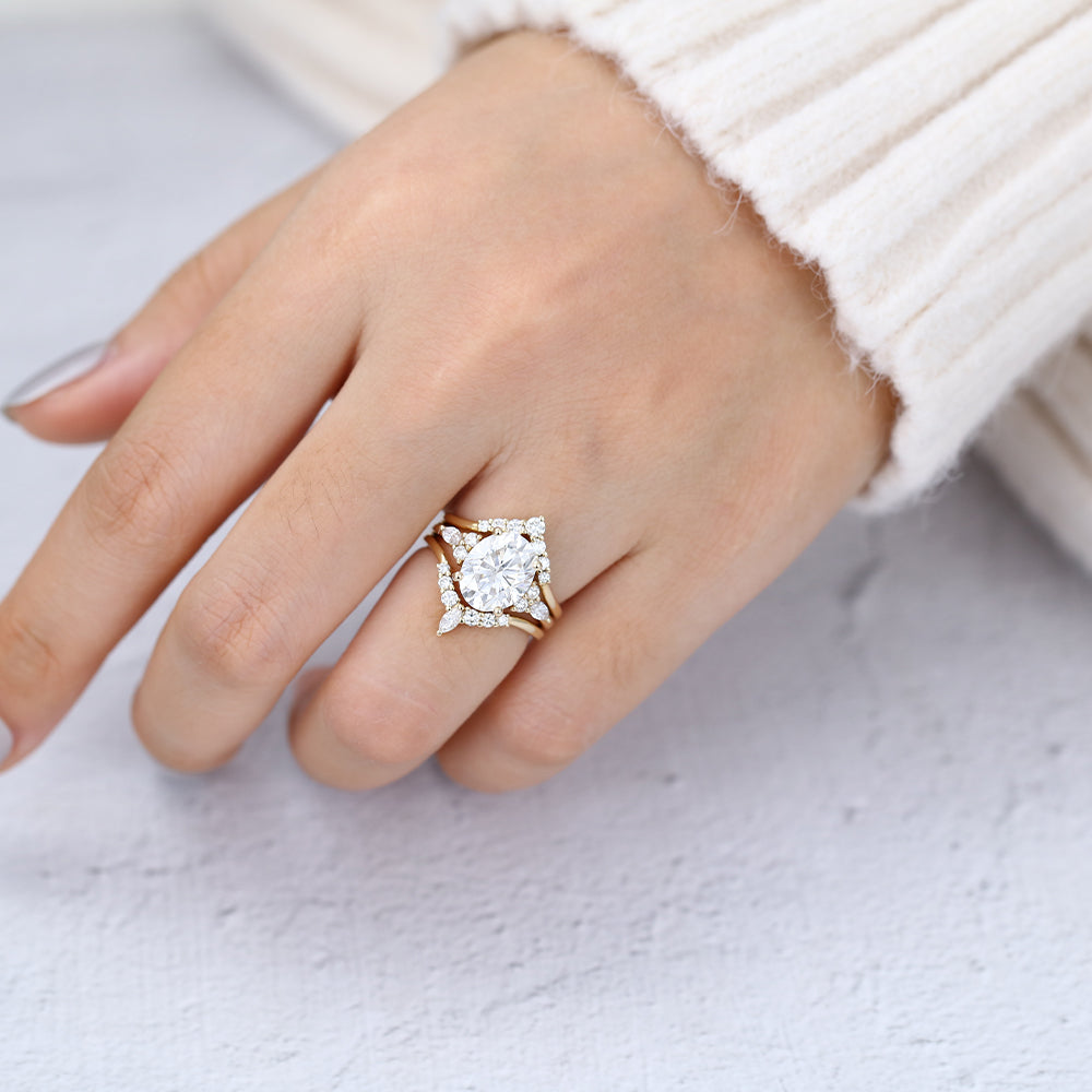 3.0 CT Oval Moissanite Cluster Bridal Ring Set - Camila Brown