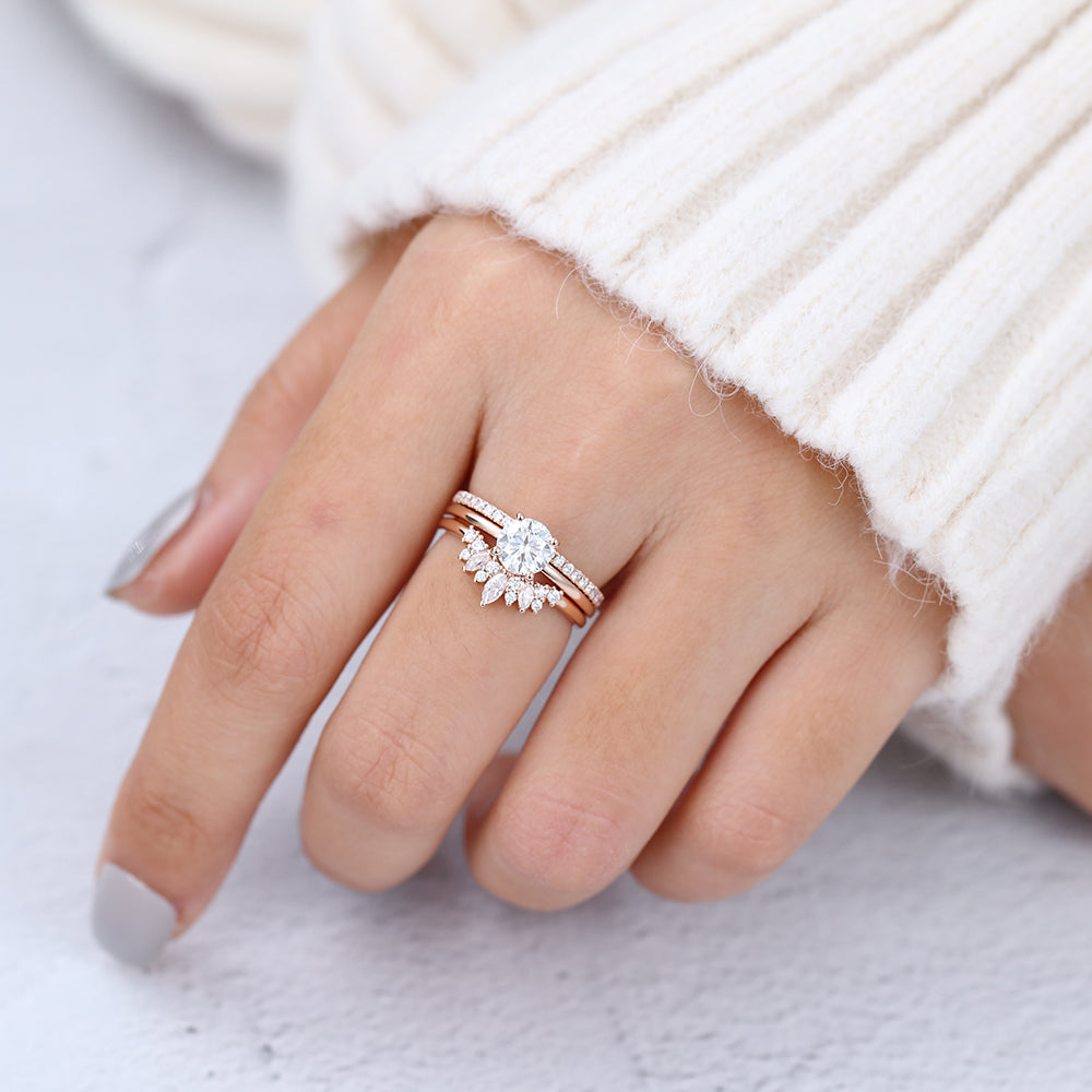 0.68 CT Round Moissanite Solitaire Bridal Ring Set - Camila Brown