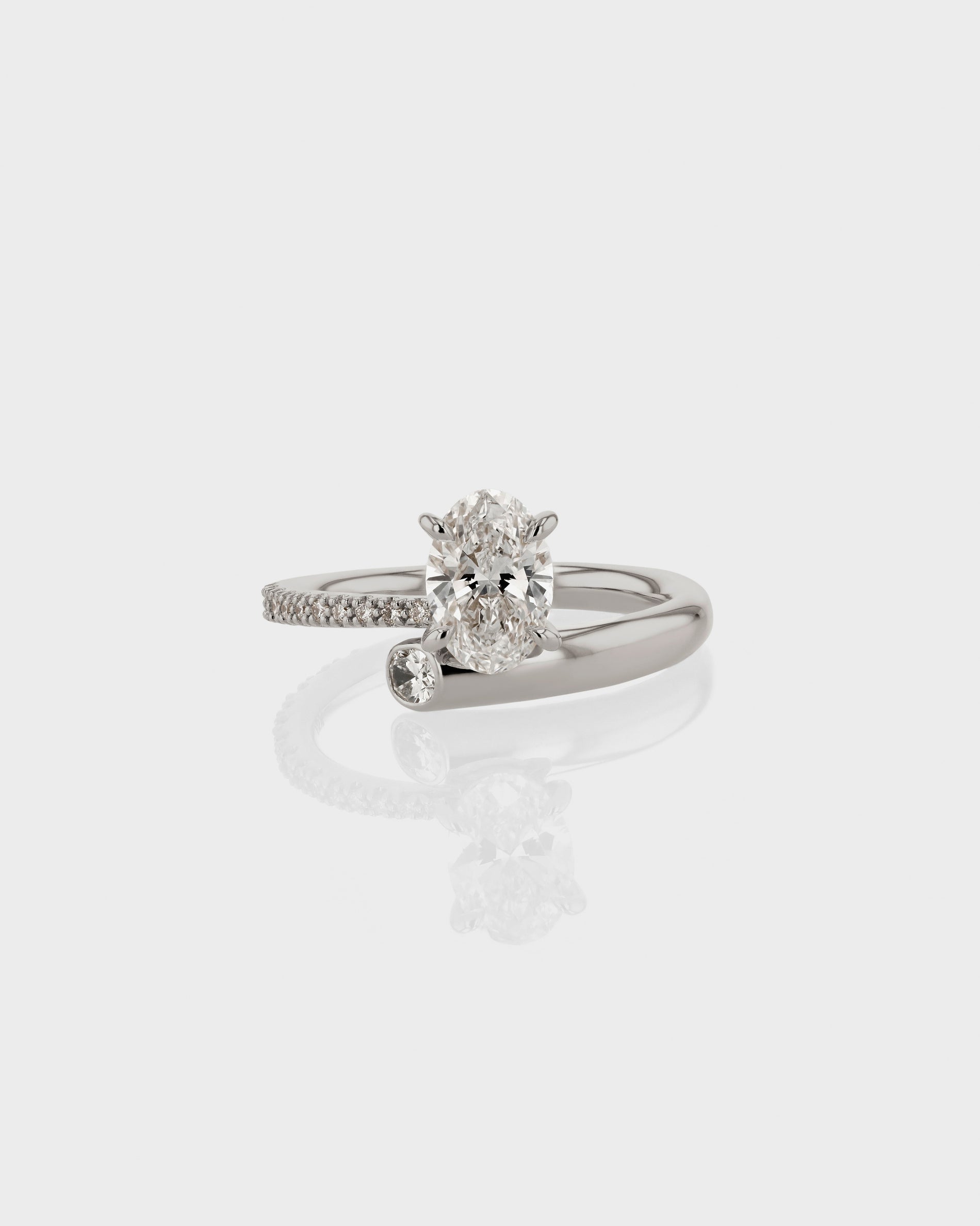 1.0-3.0 CT Oval Cut Lab Grown Diamond unique Engagement Ring
