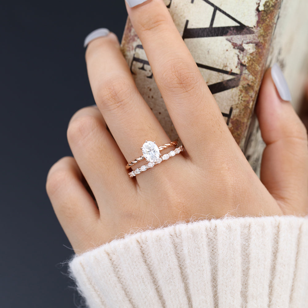 1.33 CT Oval Moissanite Solitaire Bridal Ring Set - Camila Brown
