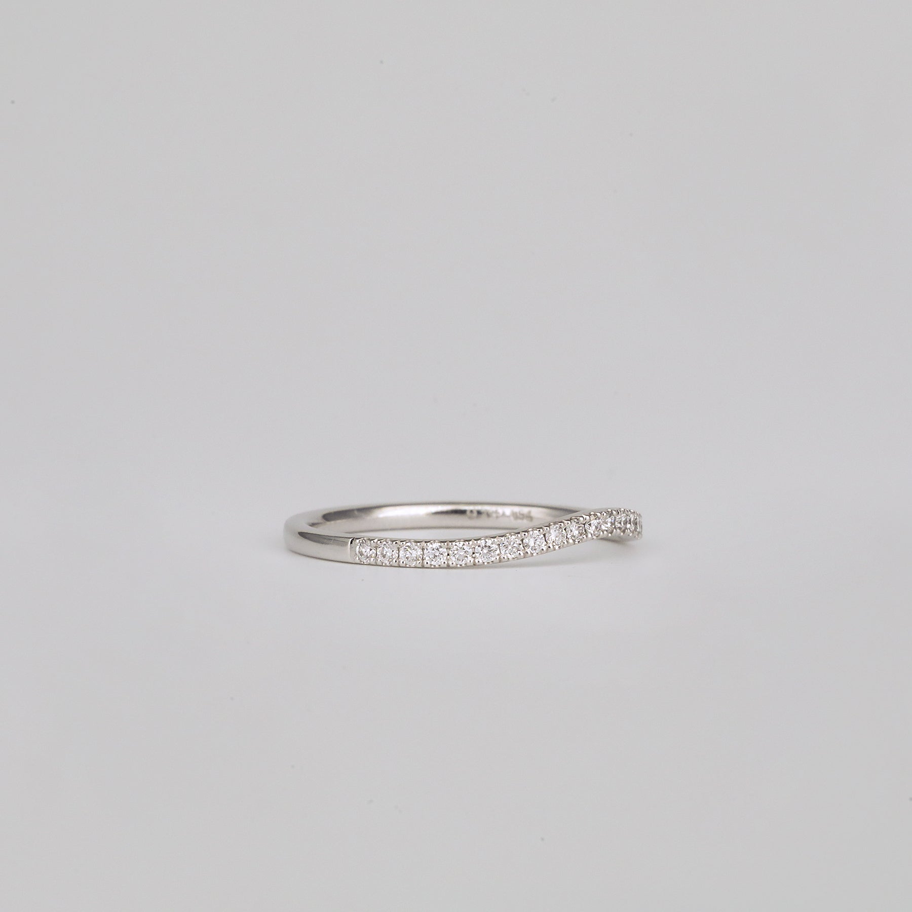 0.21 TCW Round Lab Grown Diamond Slight Curve Wedding Band