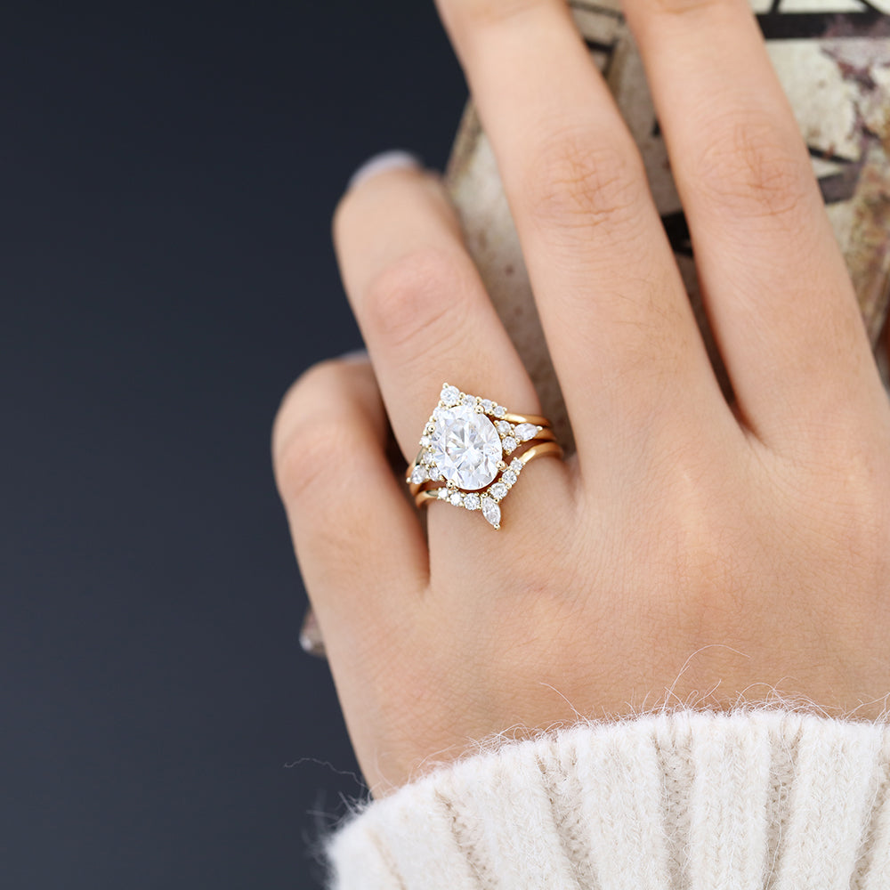 3.0 CT Oval Moissanite Cluster Bridal Ring Set - Camila Brown