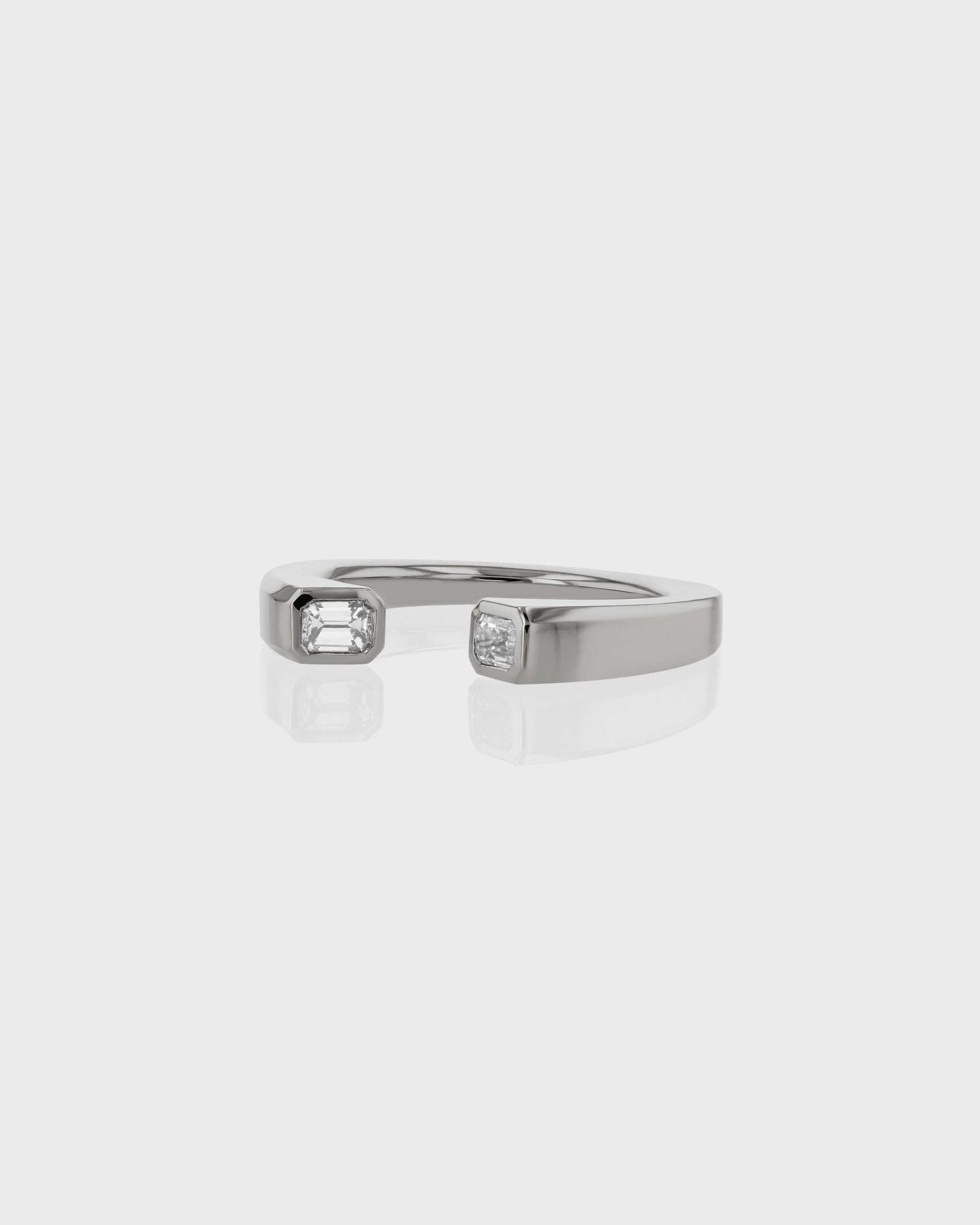 0.30 TCW Emerald EF-VVS Diamond Open Wedding Band