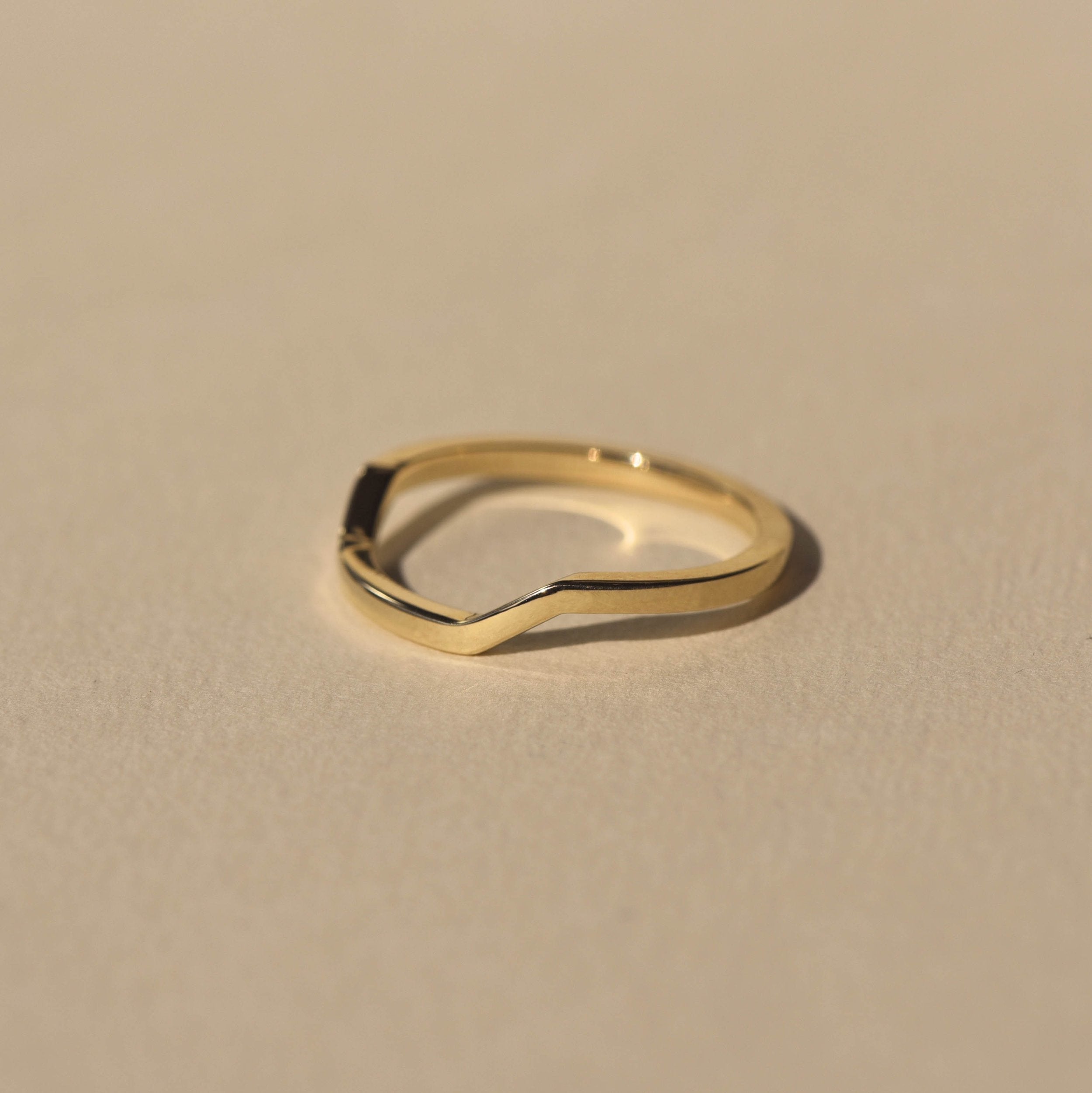 Geometric Plain Wedding Band