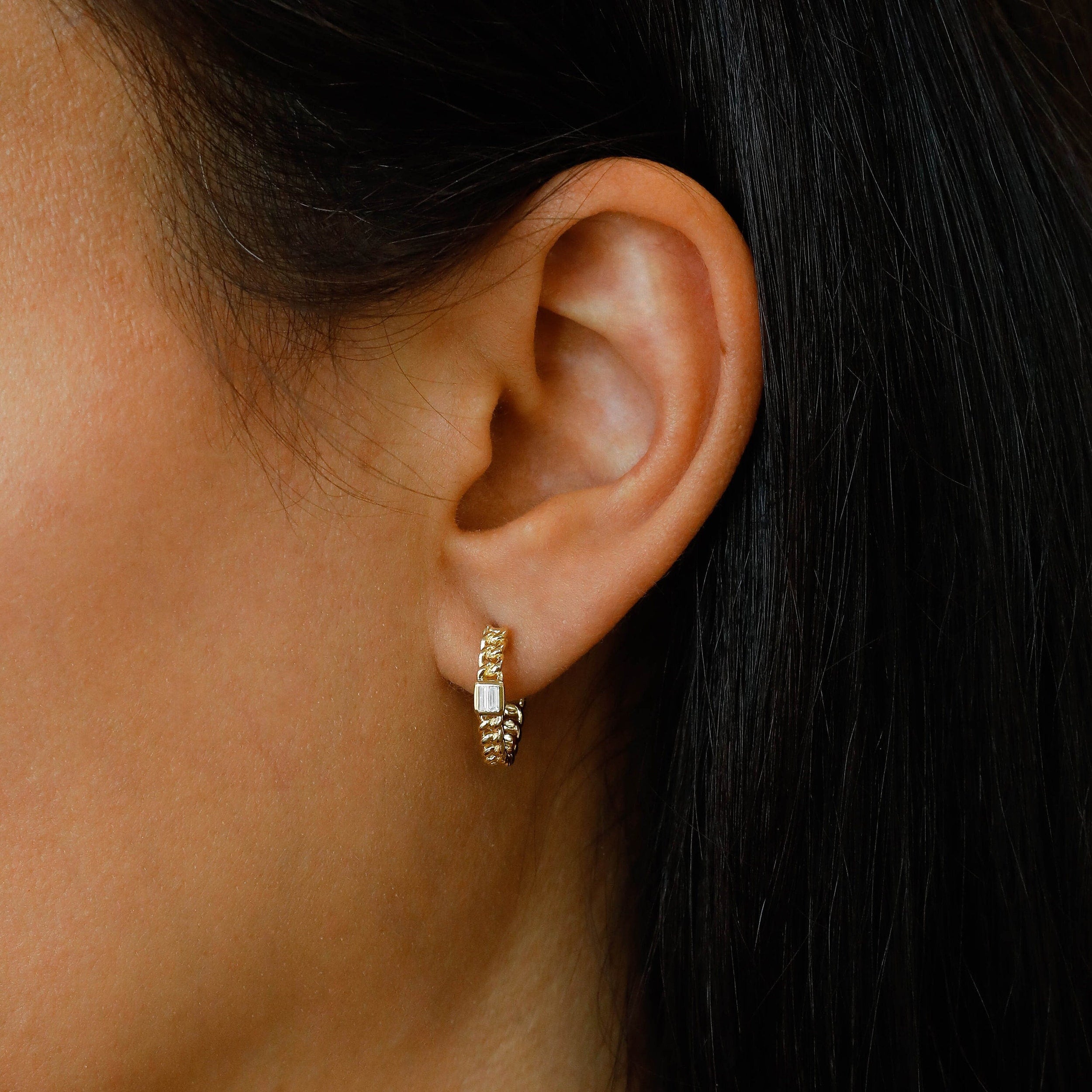 0.80 TCW Baguette Moissanite Diamond Huggie Hoop Earrings - Camila Brown