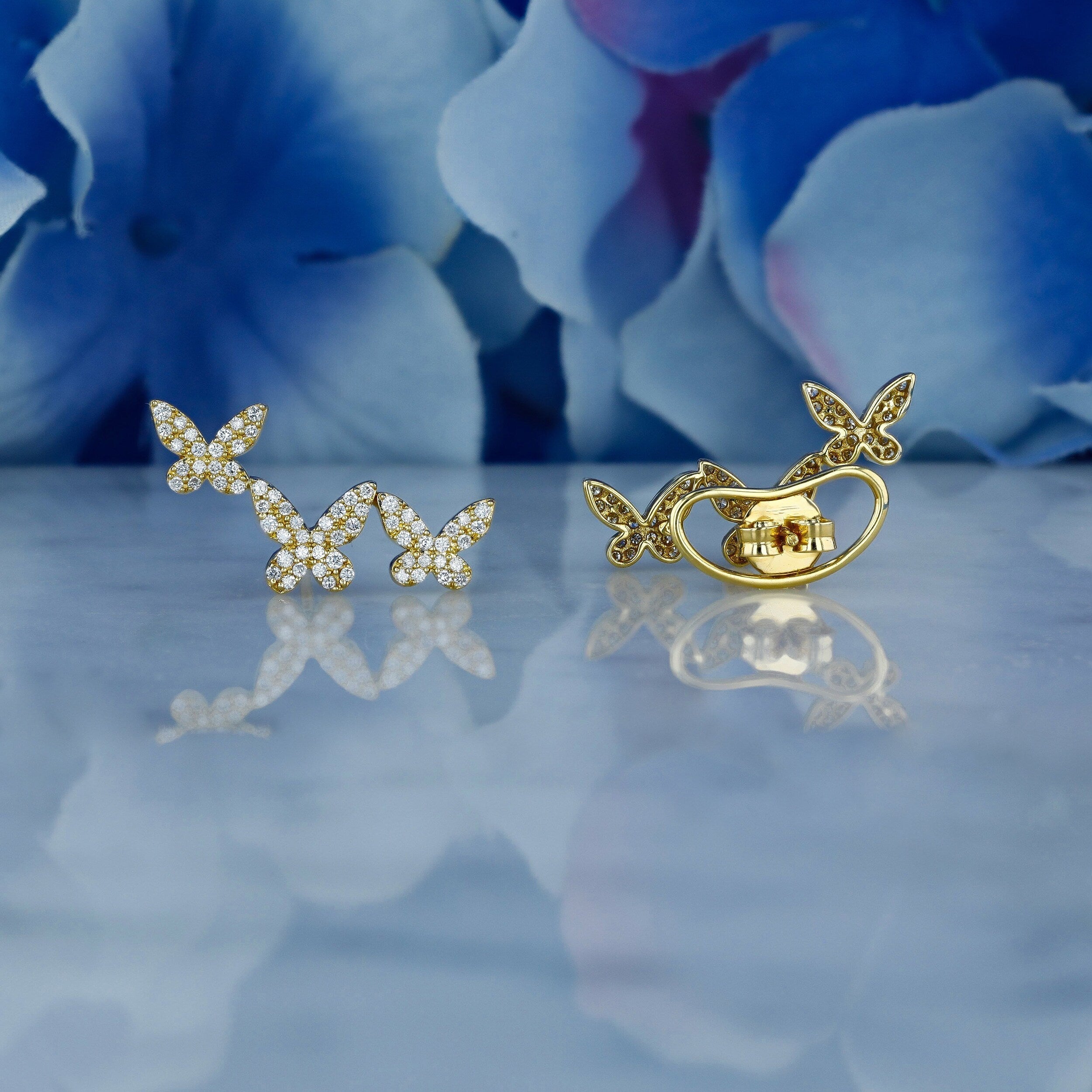 0.56 TCW Round Moissanite Diamond Ear Crawlers Earrings - Camila Brown