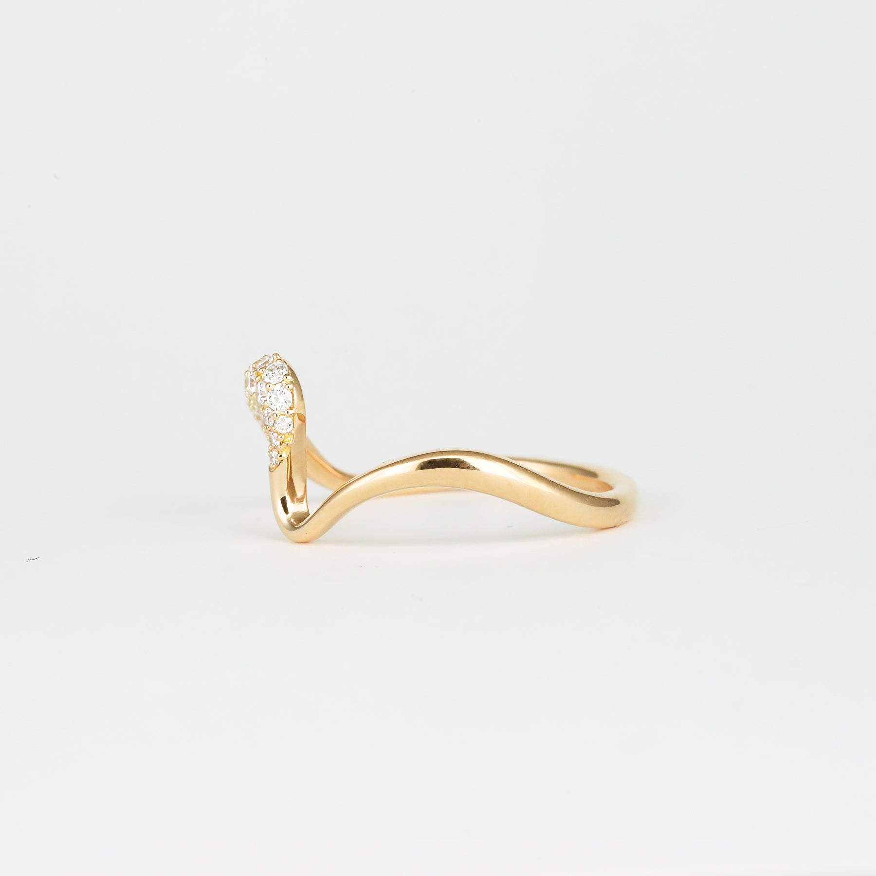 0.14 TCW Round Lab Grown Diamond Curved Unique Wedding Band