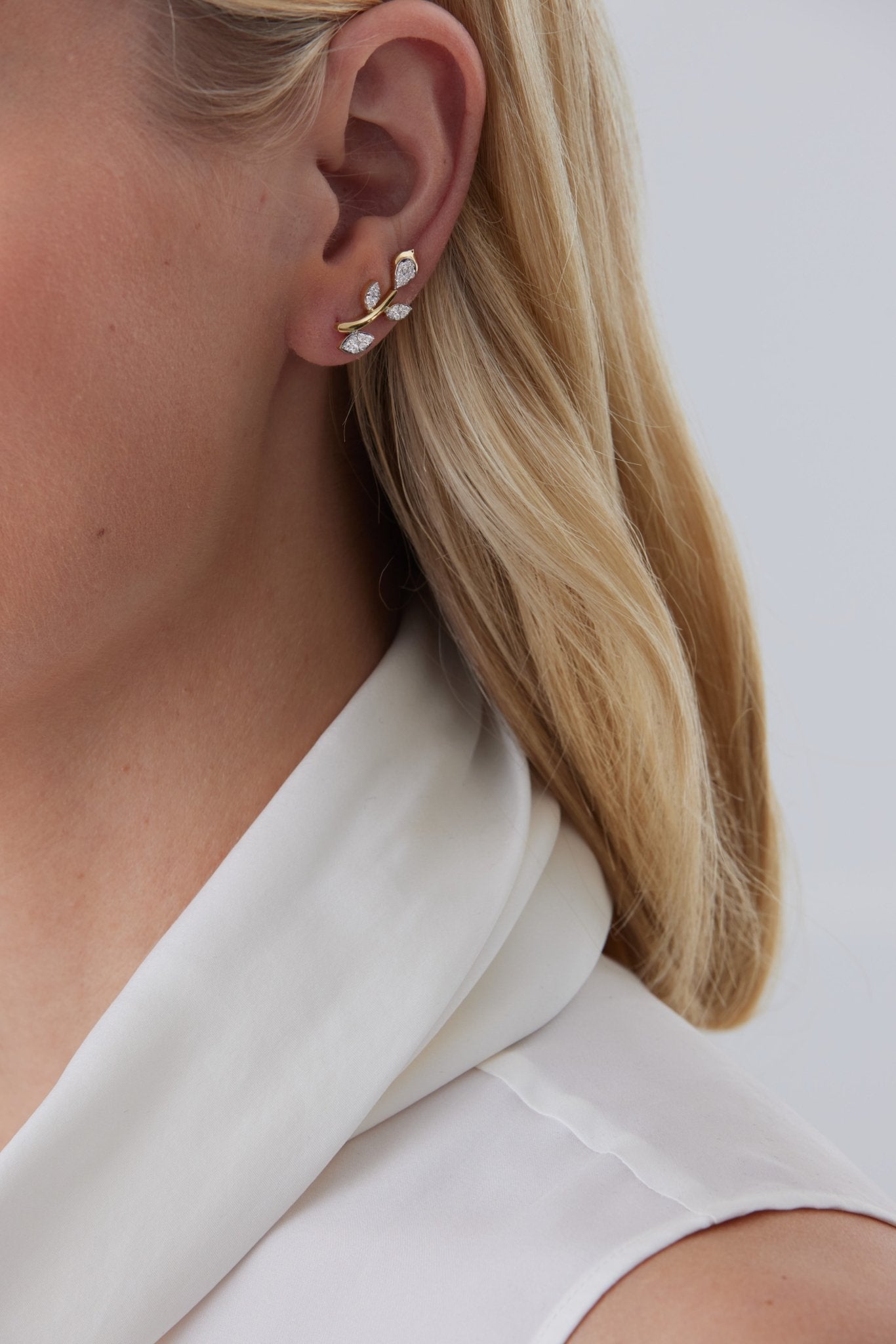 0.22 TCW Round Moissanite Diamond Ear Crawler Earrings - Camila Brown