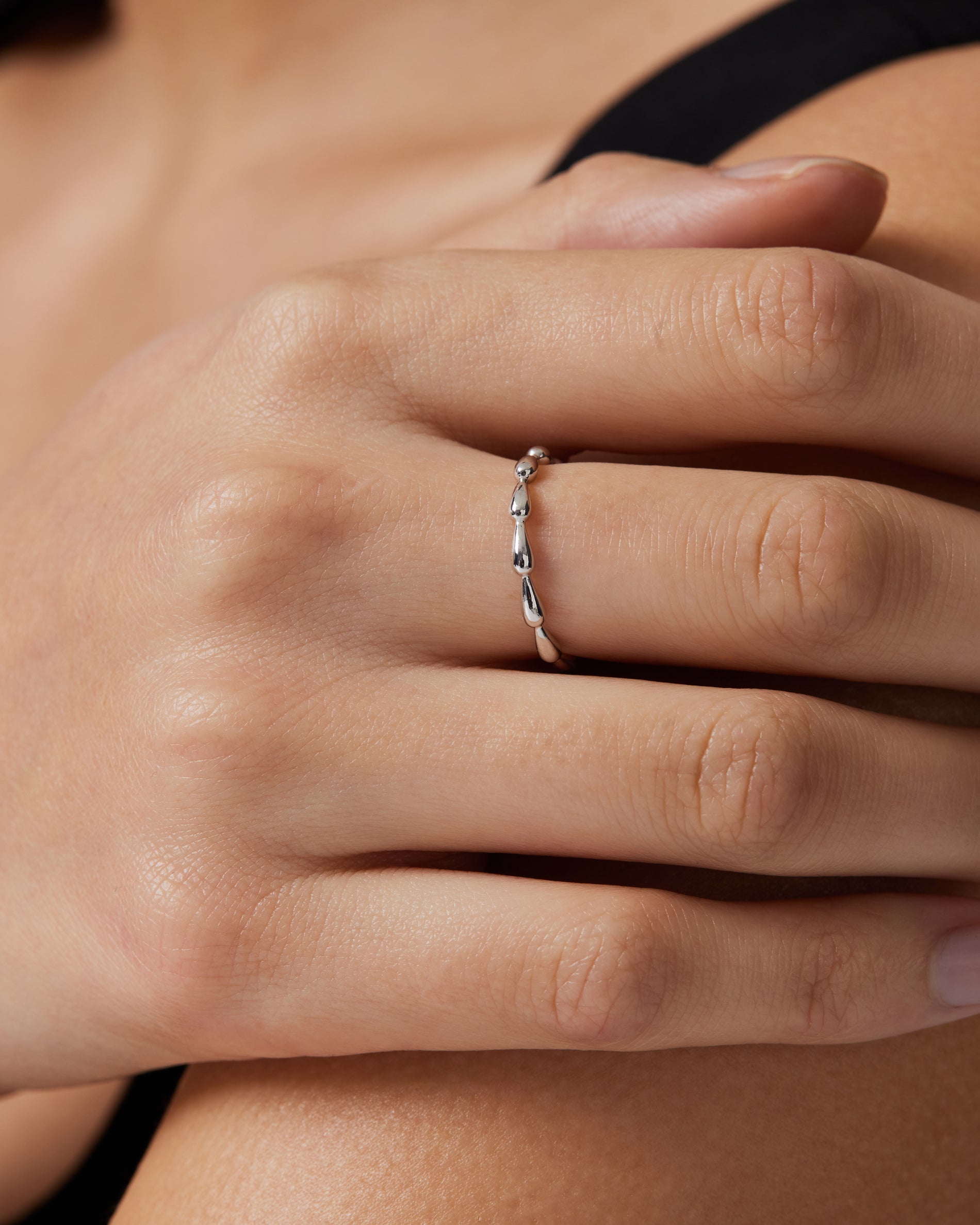 Plain Classic Baleen Wedding Band