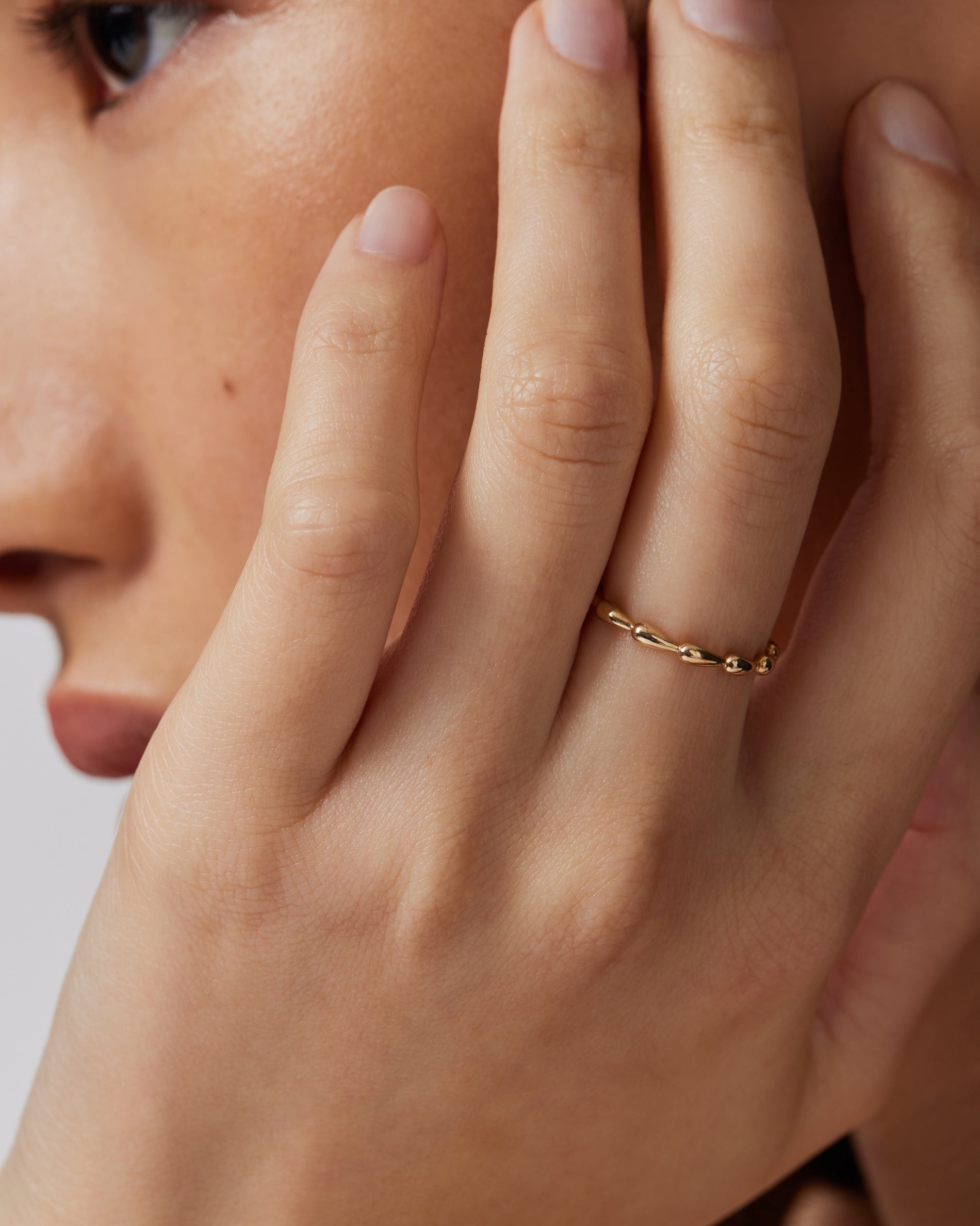 Plain Classic Baleen Wedding Band