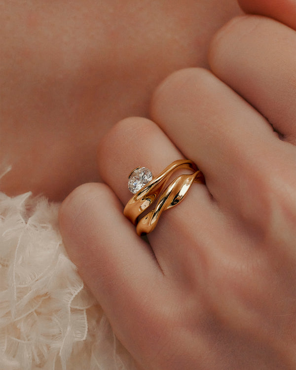 1.01 CT Round Lab Grown Diamond Unique Style Engagement Ring