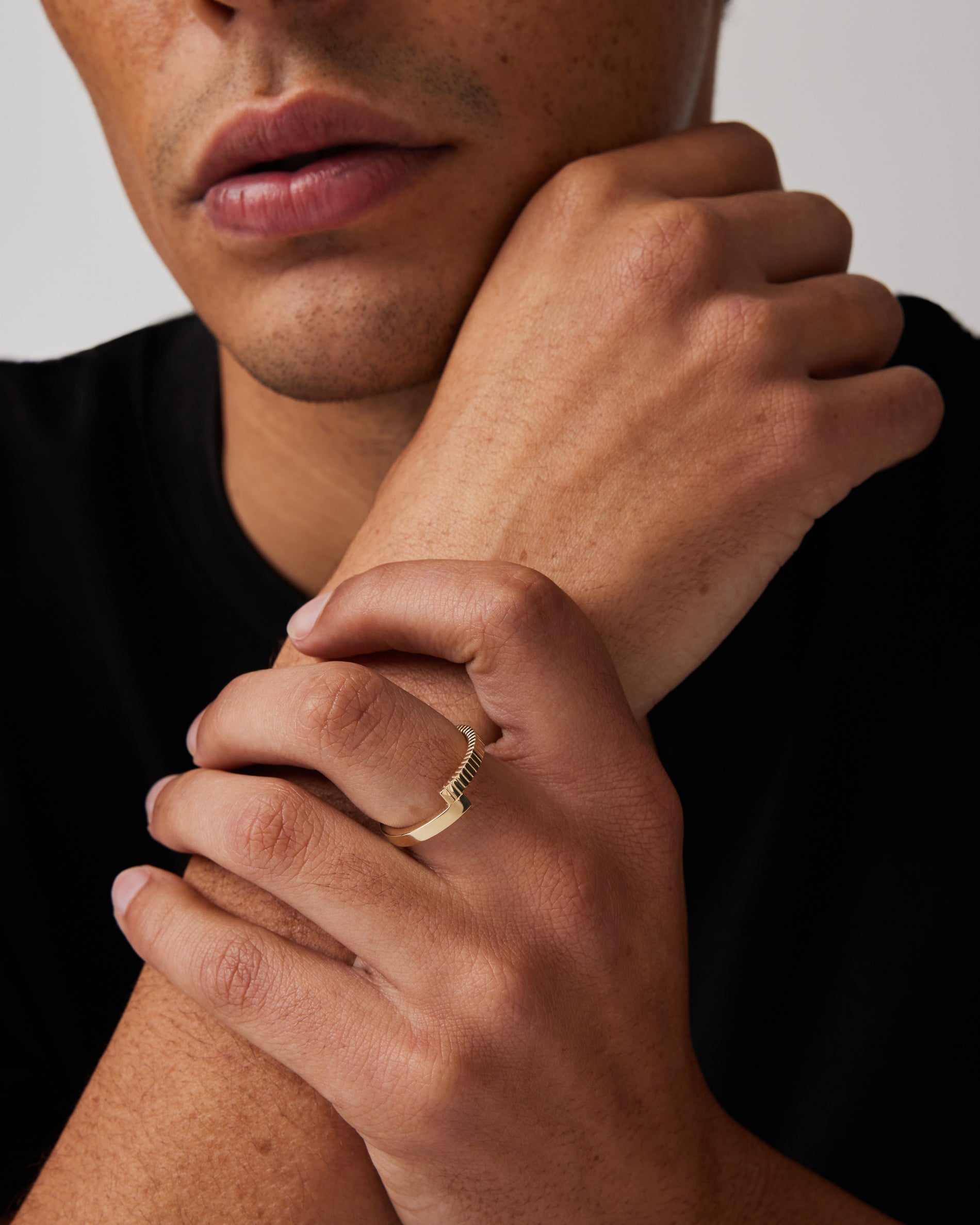 Plain Traction Split Men's Wedding Band