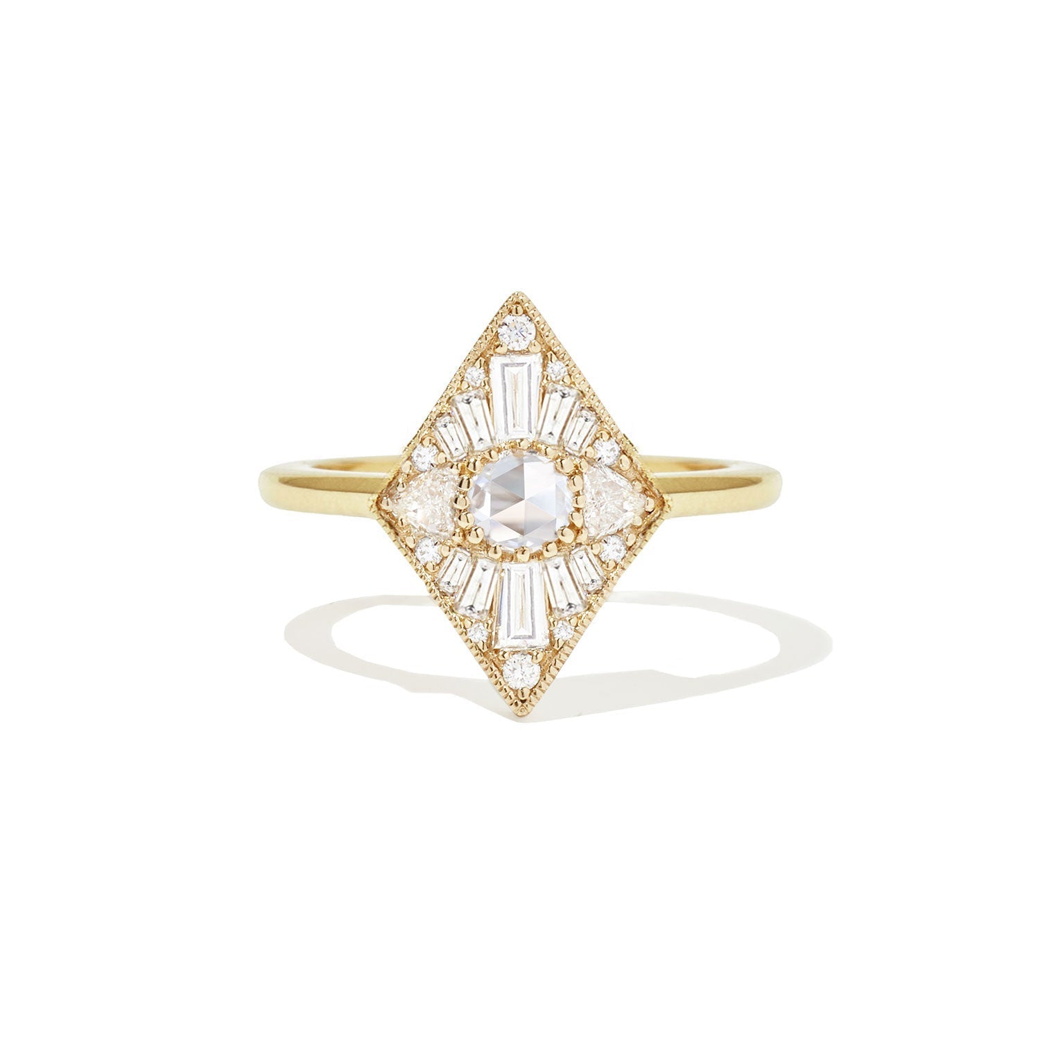 0.20 CT Round Shape Lab Grown kite Engagement Ring