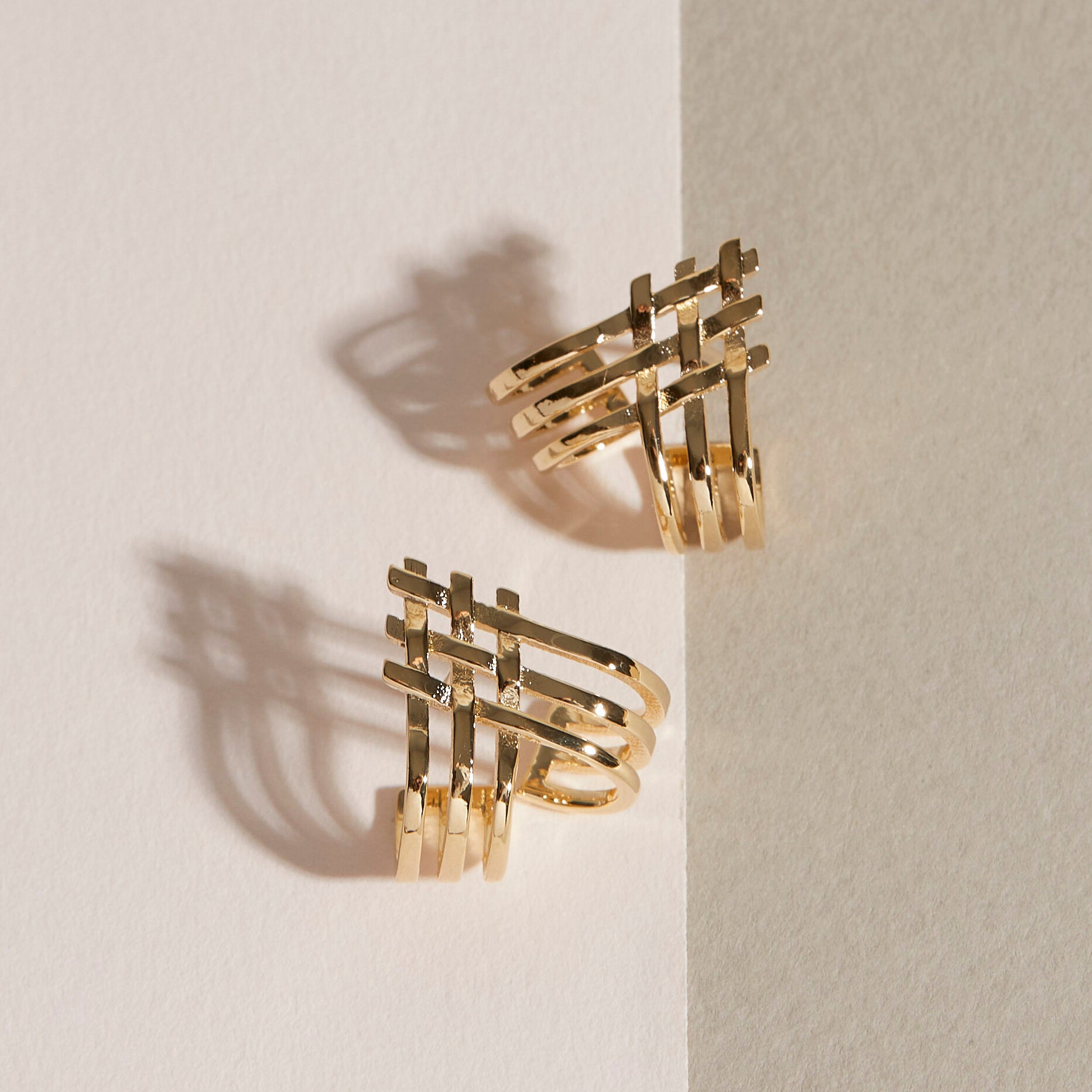 Heart Shape Split Stud Earrings