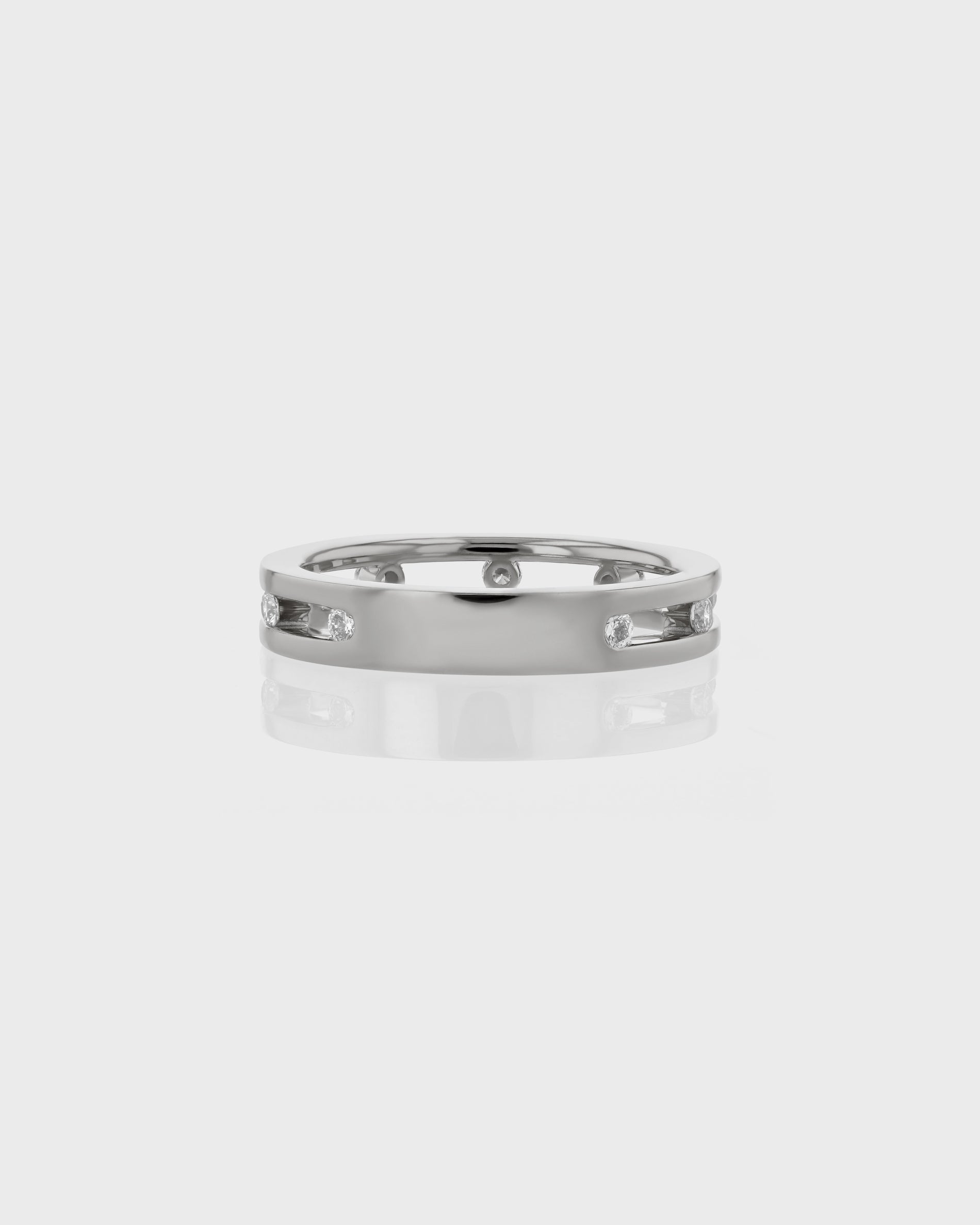 0.30 TCW Round EF-VVS Diamond Double Wedding Band