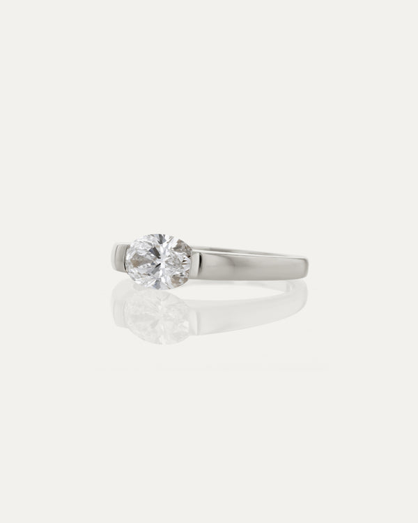 1.0 CT Oval CVD Diamond Unique Style Engagement Ring