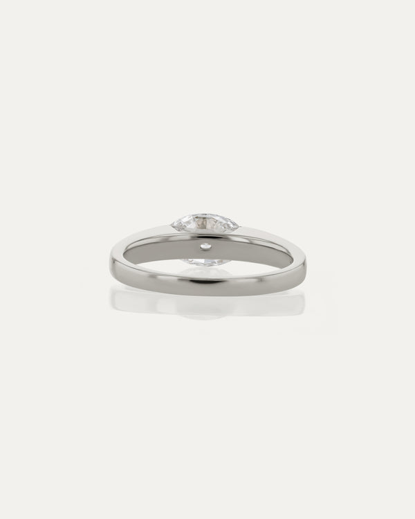 1.0 CT Oval CVD Diamond Unique Style Engagement Ring