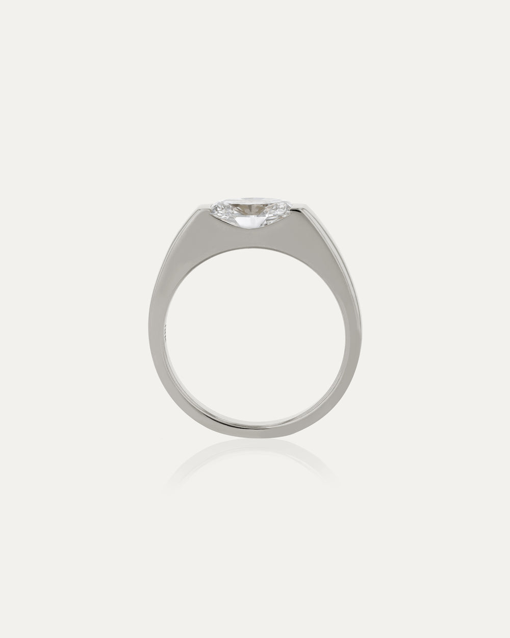 1.0 CT Oval CVD Diamond Unique Style Engagement Ring