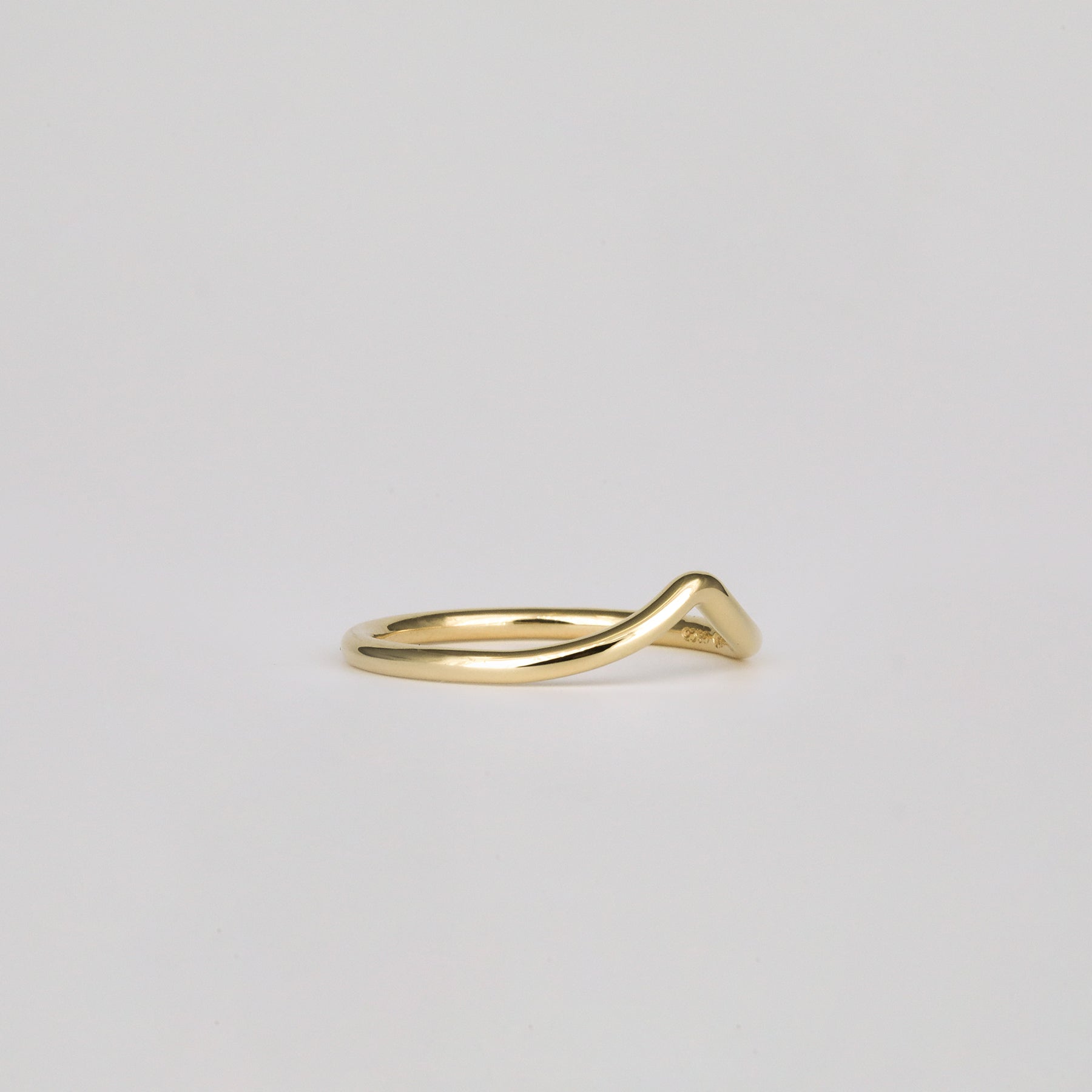 Plain Curved Wedding Band