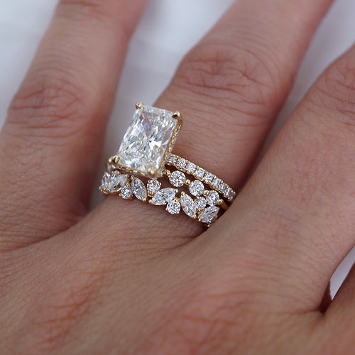 0.81 TCW Round & Marquise CVD Diamond Cluster Wedding Band - Camila Brown