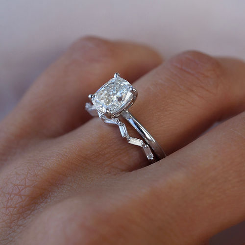 0.18 TCW Baguette CVD Diamond Zig - Zag Wedding Band - Camila Brown