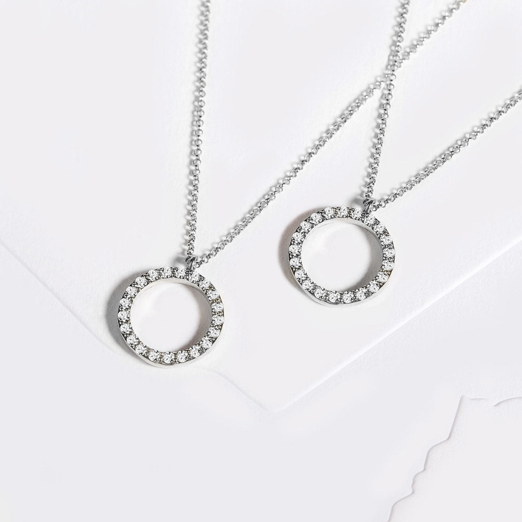 0.30 TCW Round Moissanite Diamond Circle Pendent Necklace - Camila Brown