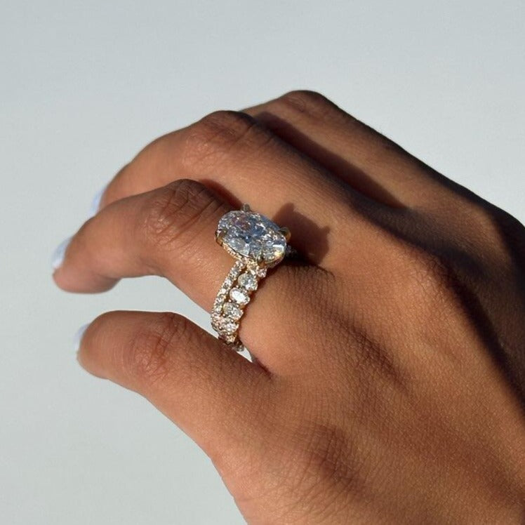 2.50 TCW Oval CVD Diamond Shared Prongs Setting Wedding Band - Camila Brown