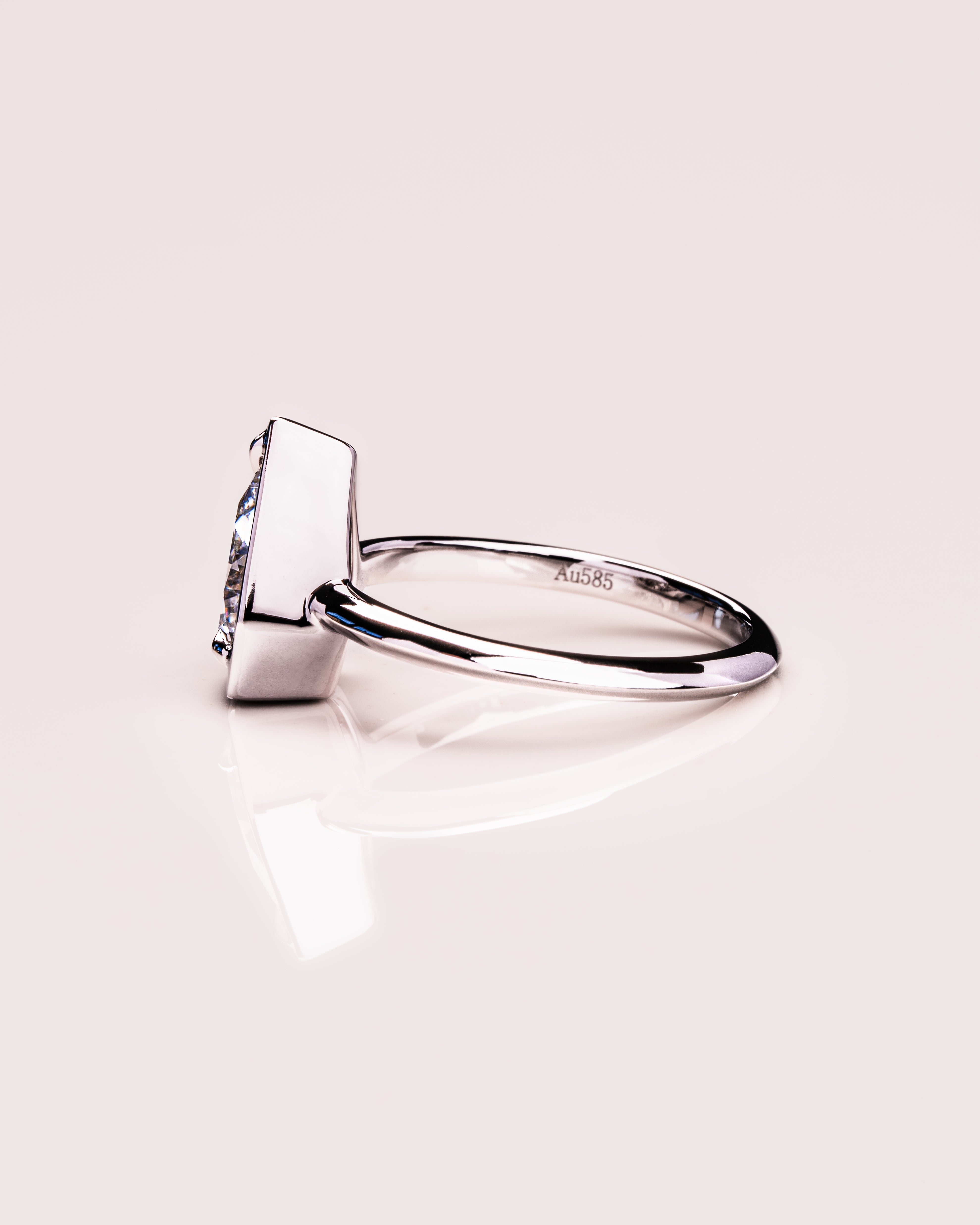 1.33 CT Pear F/VS2 CVD Diamond Solitaire Engagement Ring - Camila Brown