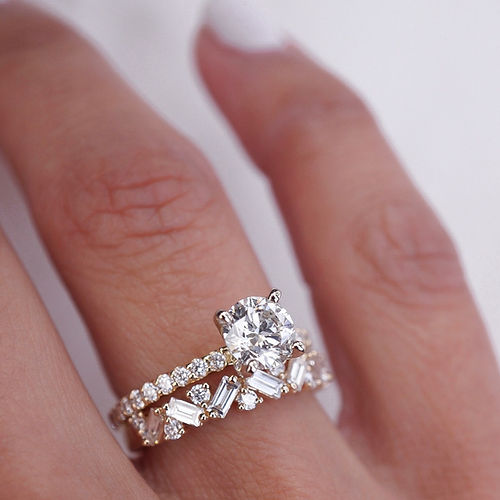 0.62 TCW Baguette & Round CVD Diamond Cluster Wedding Band - Camila Brown