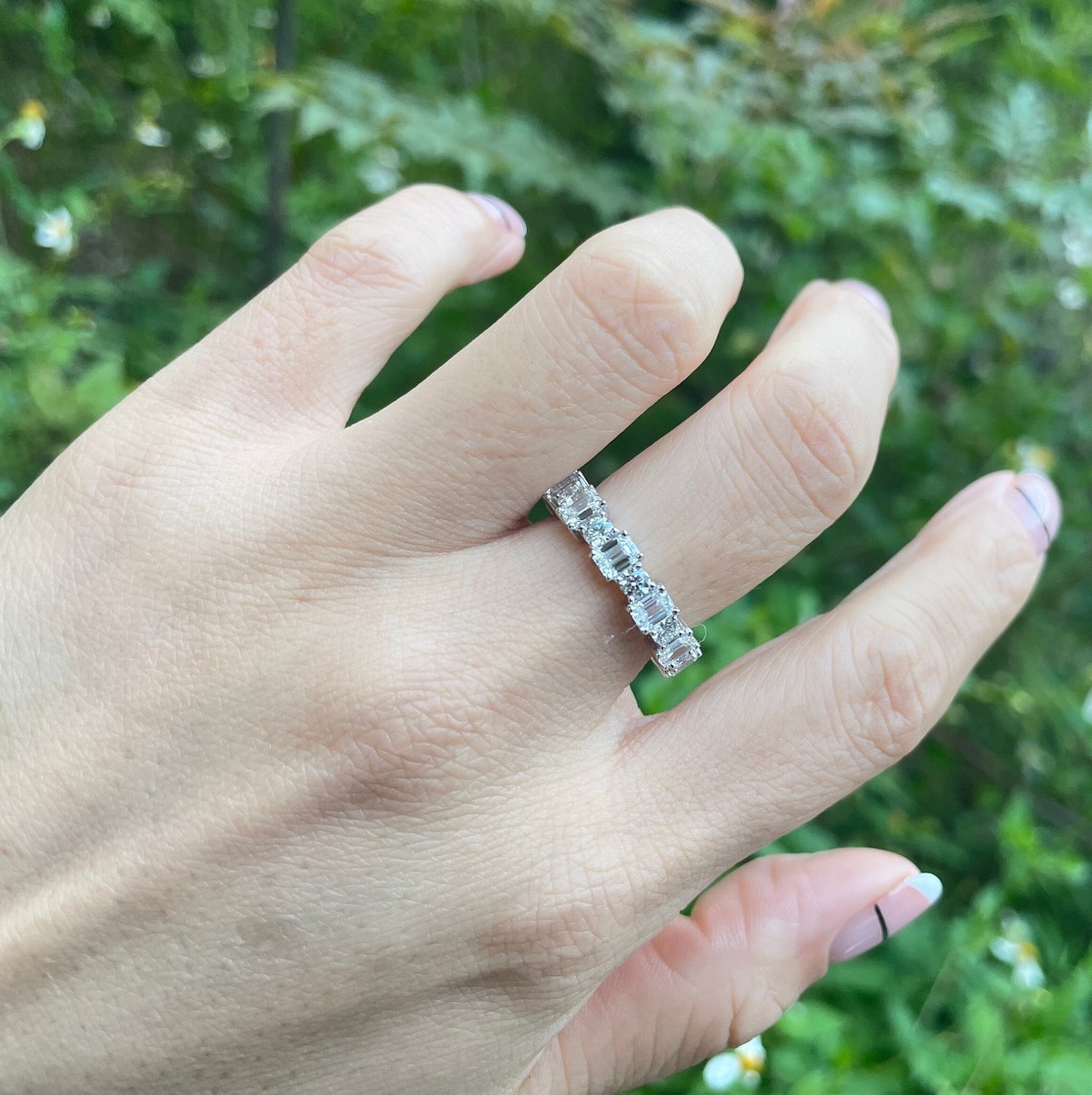 3.50 TCW Emerald & Round CVD Diamond Alternative Diamond Wedding Band - Camila Brown