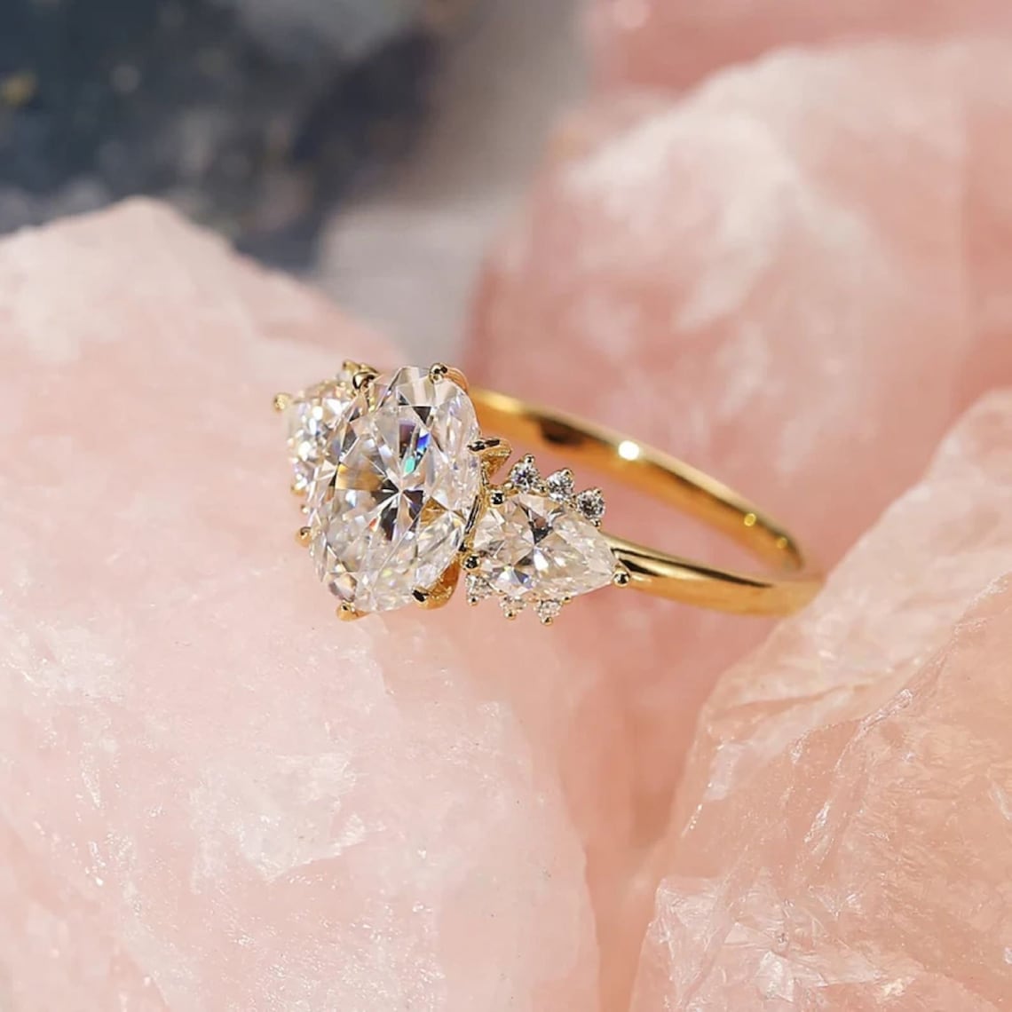 1.0 - 3.0 CT Oval F/VS1 CVD Diamond Cluster Setting Engagement Ring - Camila Brown
