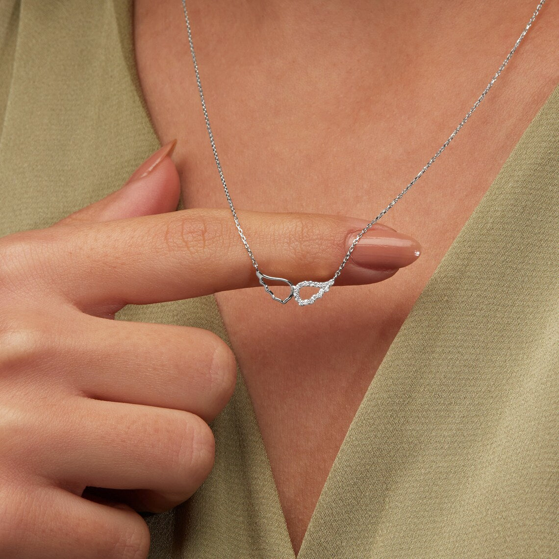 0.10 TCW Round Moissanite Diamond Wing Pendent Necklace - Camila Brown