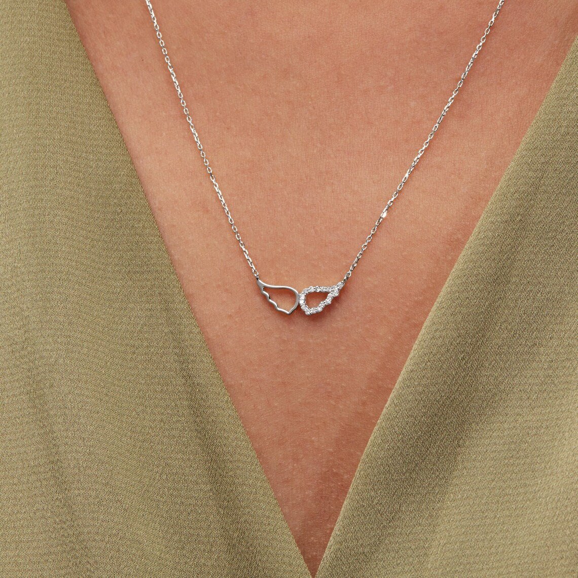 0.10 TCW Round Moissanite Diamond Wing Pendent Necklace - Camila Brown