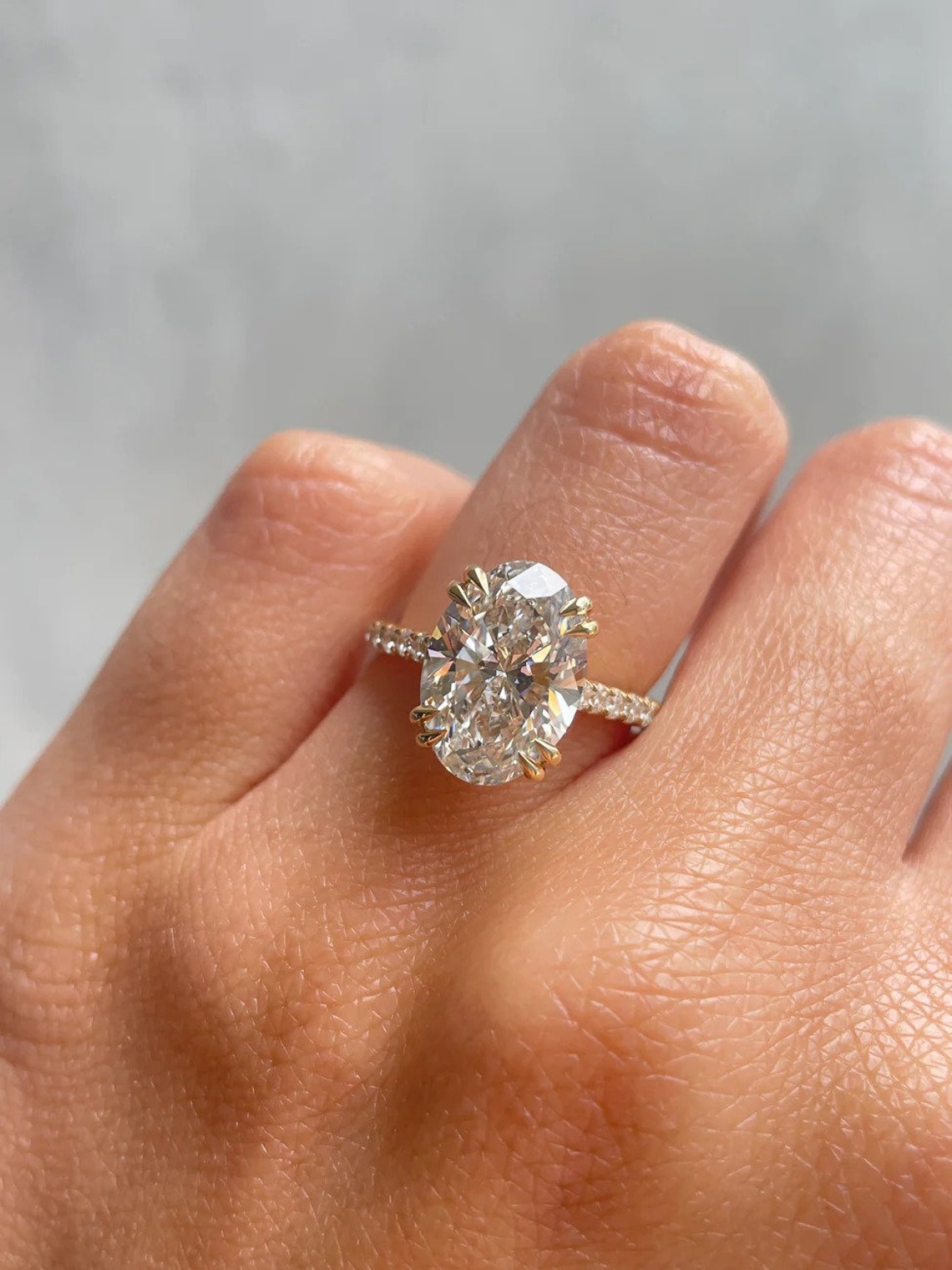 1.0 CT-3.0 CT Oval F/VVS2 CVD Diamond Pave Setting Engagement Ring - Camila Brown