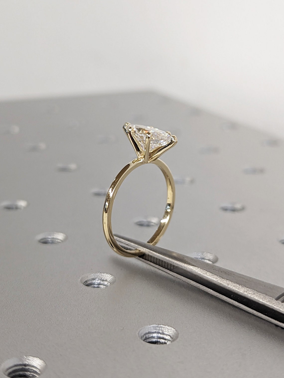 1.0 - 3.0 CT Marquise F/VS1 CVD Diamond Solitaire Engagement Ring - Camila Brown