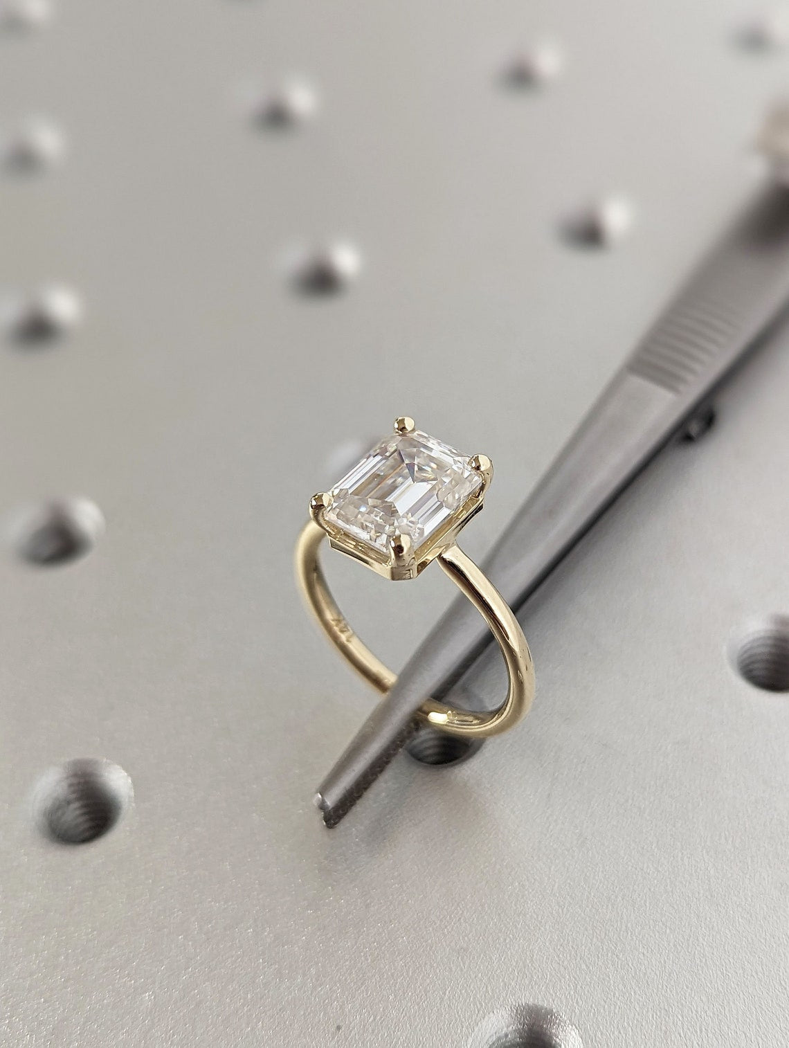 1.50 - 3.50 CT Emerald F/VS1 CVD Diamond Solitaire Engagement Ring - Camila Brown