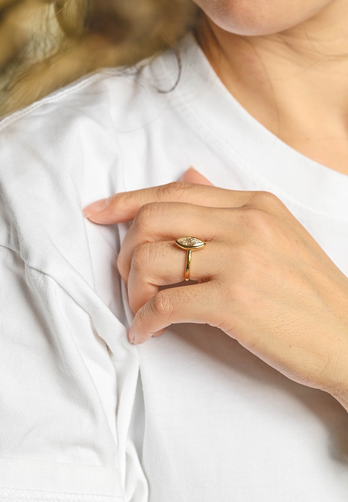 1.0 - 3.0 CT Marquise F/VS1 CVD Diamond Bezel Solitaire Engagement Ring - Camila Brown