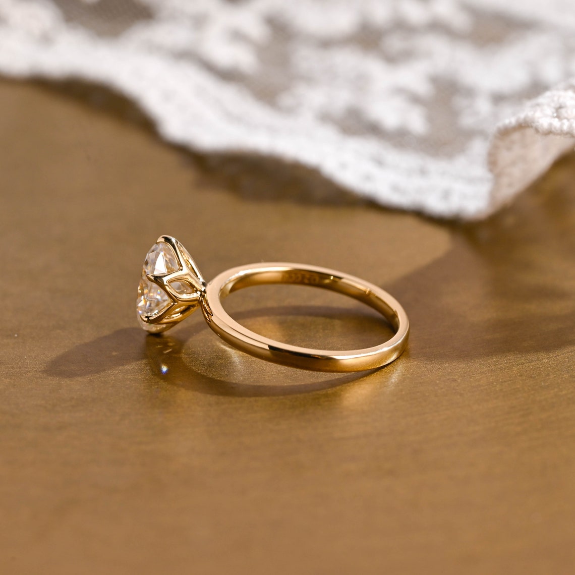 1.0 - 3.0 CT Oval F/VS1 CVD Diamond Solitaire Engagement Ring - Camila Brown