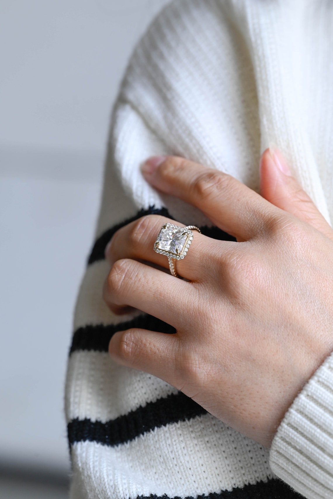 2.0-4.0 CT Radiant F/VS1 CVD Diamond Halo Pave Setting Engagement Ring - Camila Brown