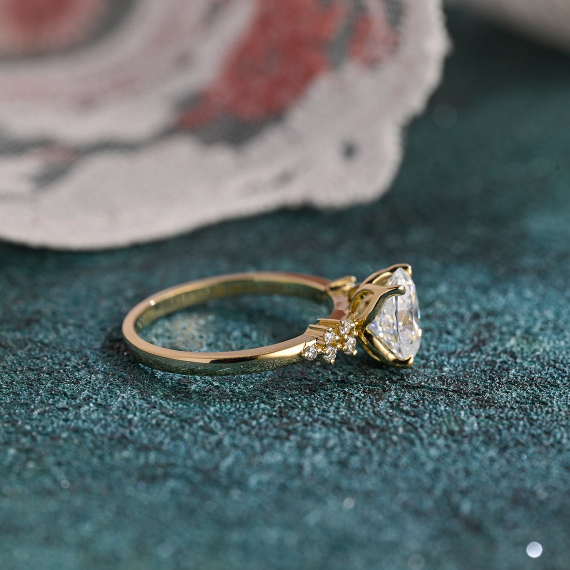 1.0-3.0 CT Oval Cut F/VS1 CVD Diamond Cluster Engagement Ring - Camila Brown