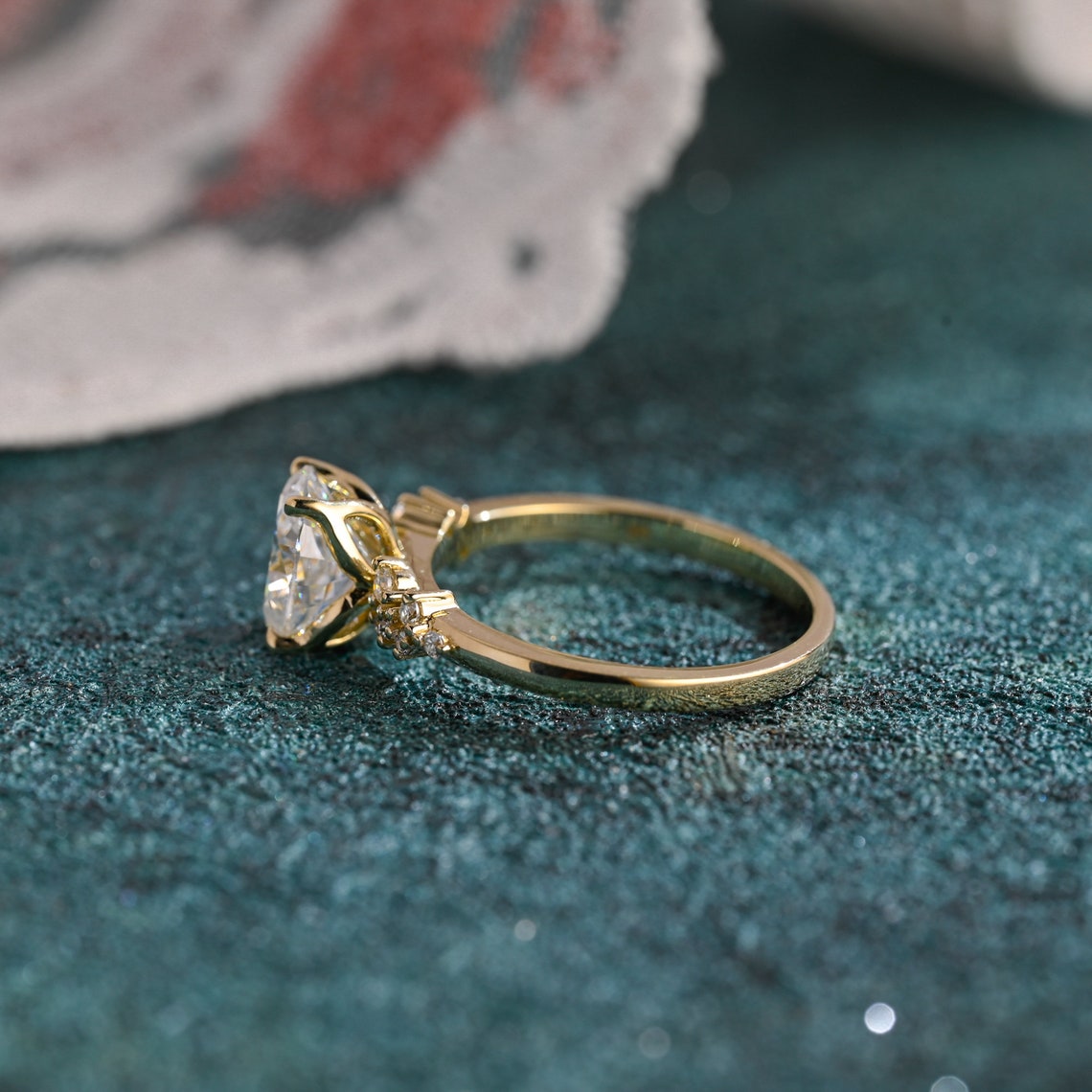 1.0-3.0 CT Oval Cut F/VS1 CVD Diamond Cluster Engagement Ring - Camila Brown