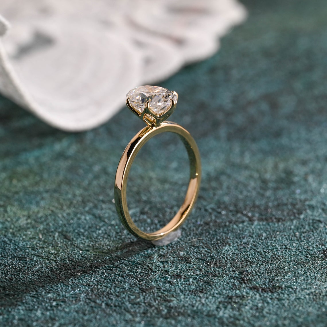 1.0-3.0 CT Oval Cut F/VS1 CVD Diamond Solitaire Engagement Ring - Camila Brown