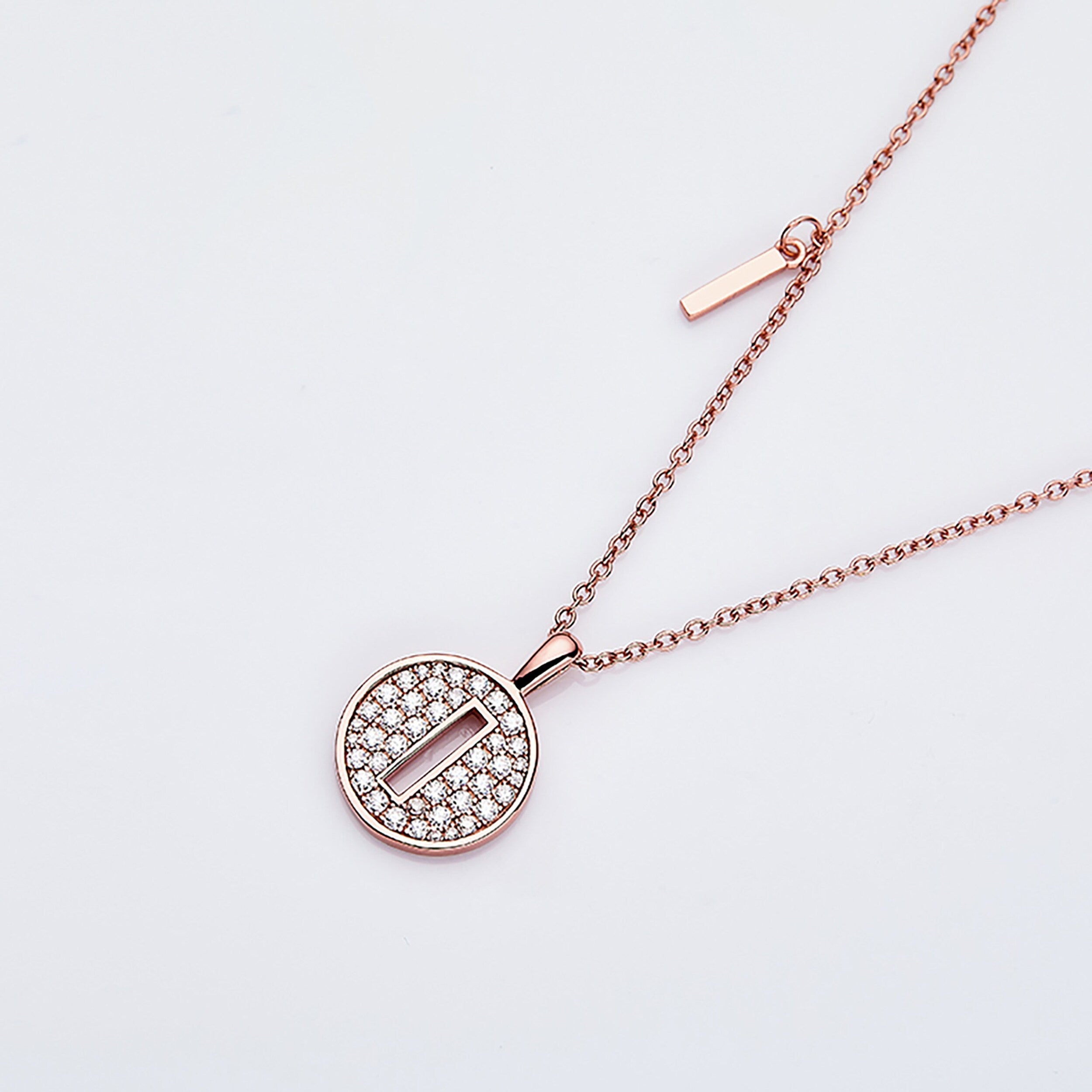 Customized "I" Letter Moissanite Diamond Necklace - Camila Brown