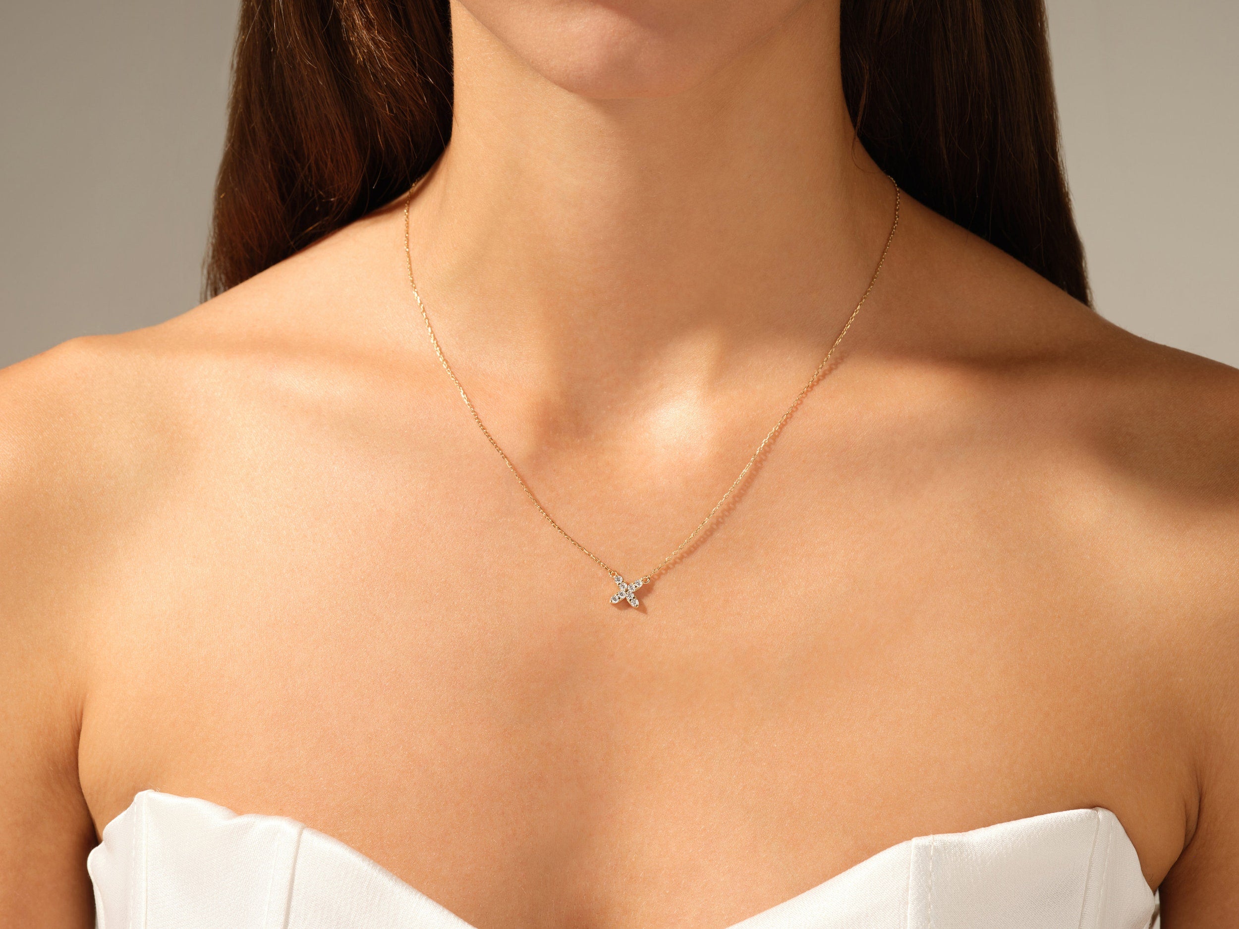 0.24 TCW Round Moissanite Diamond Clover Necklace - Camila Brown