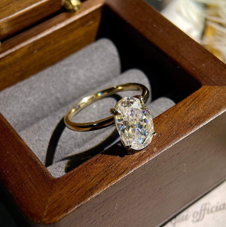 2.50 - 4.50 CT Oval G/VS2 CVD Diamond Solitaire Engagement Ring - Camila Brown